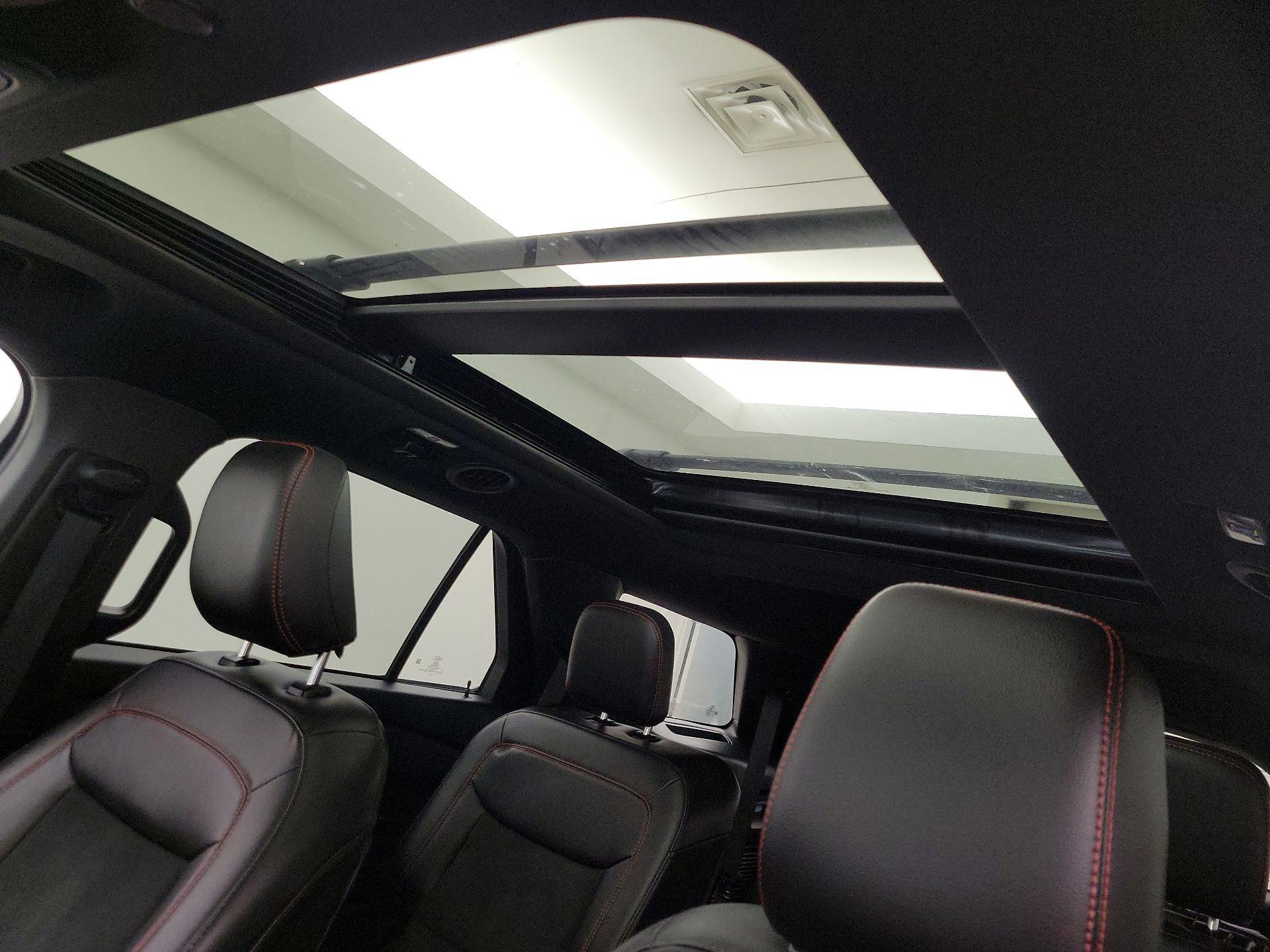 Thumbnail: 2022 Ford Explorer - 20