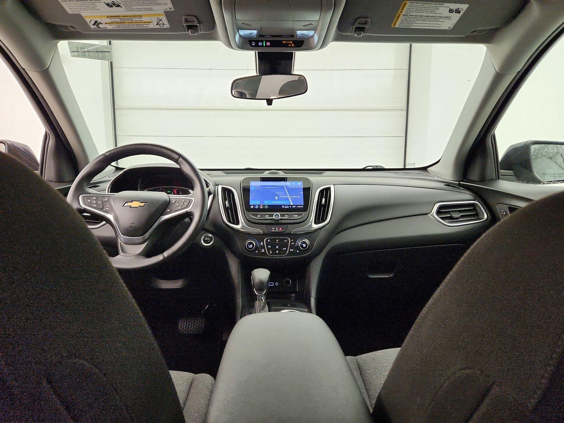 Thumbnail: 2022 Chevrolet Equinox - 9