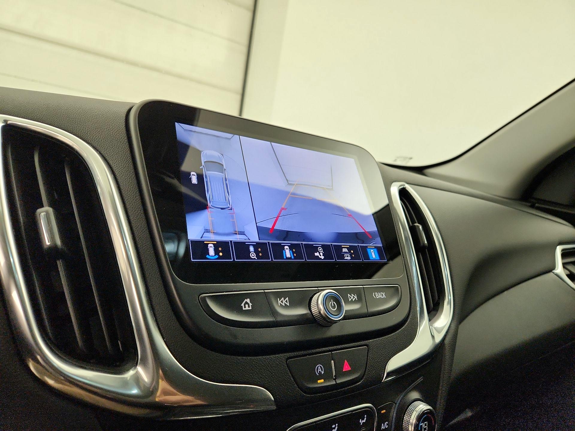 Thumbnail: 2022 Chevrolet Equinox - 15