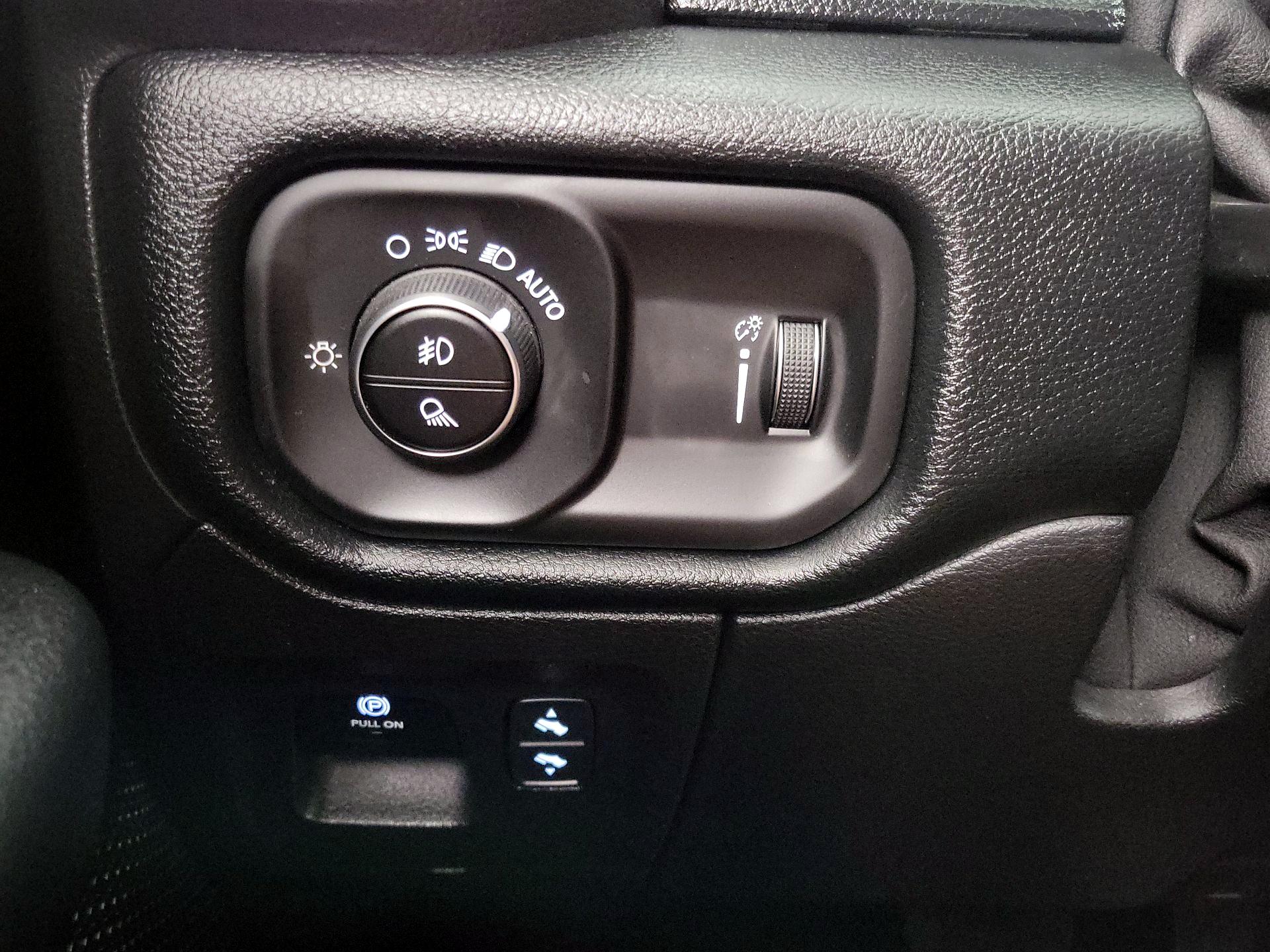 Thumbnail: 2021 RAM 1500 - 13