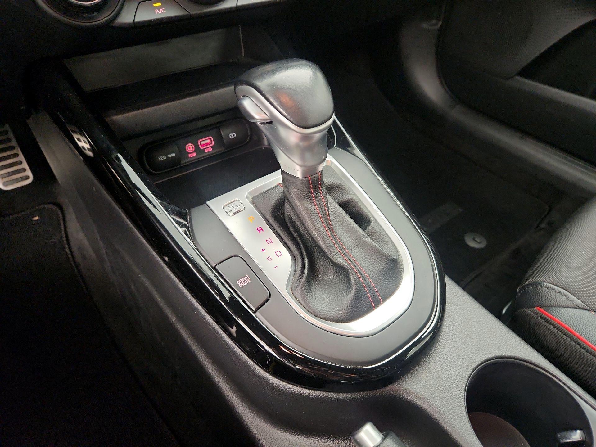 Thumbnail: 2020 Kia Forte - 17