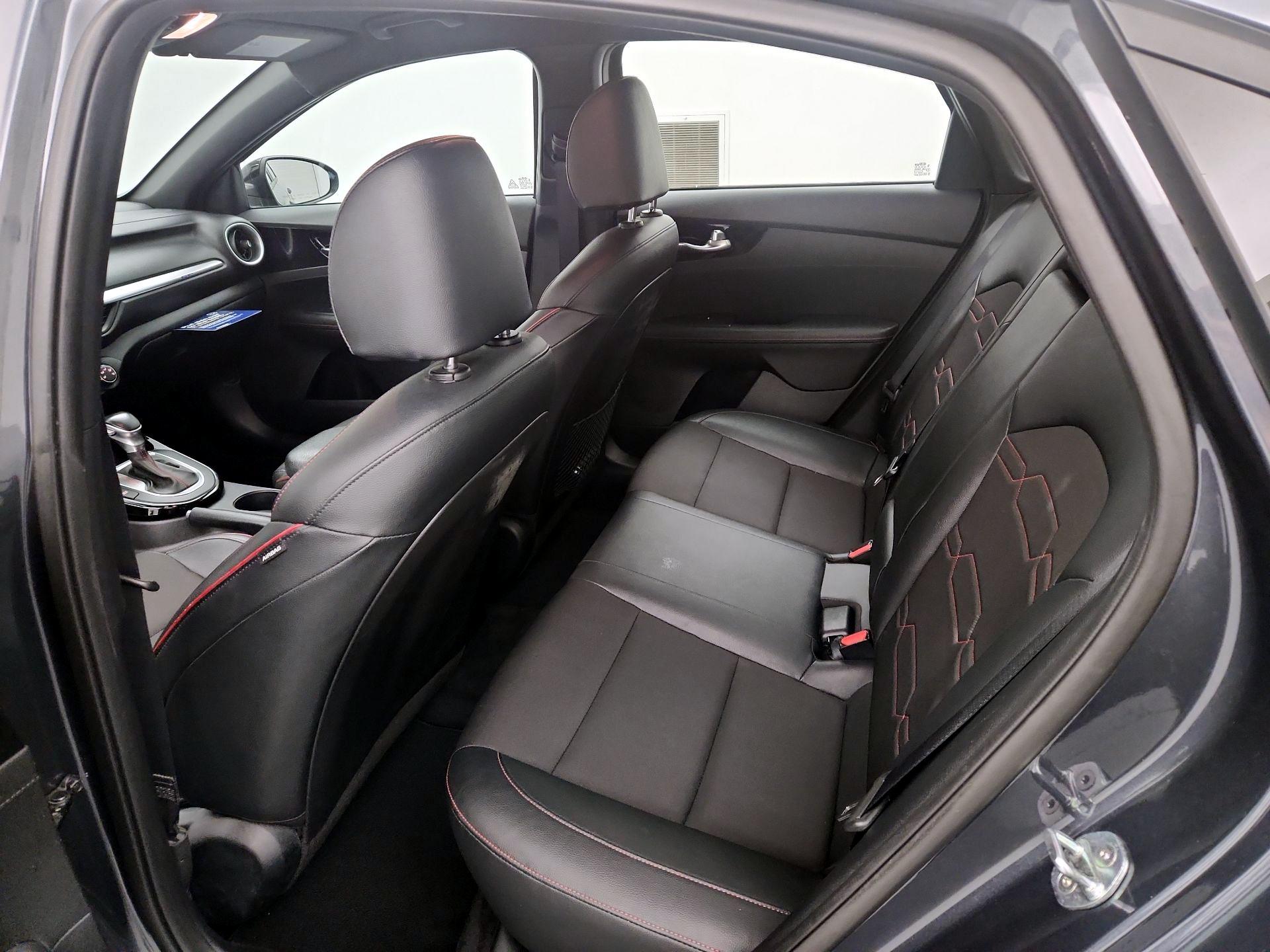 Thumbnail: 2020 Kia Forte - 19