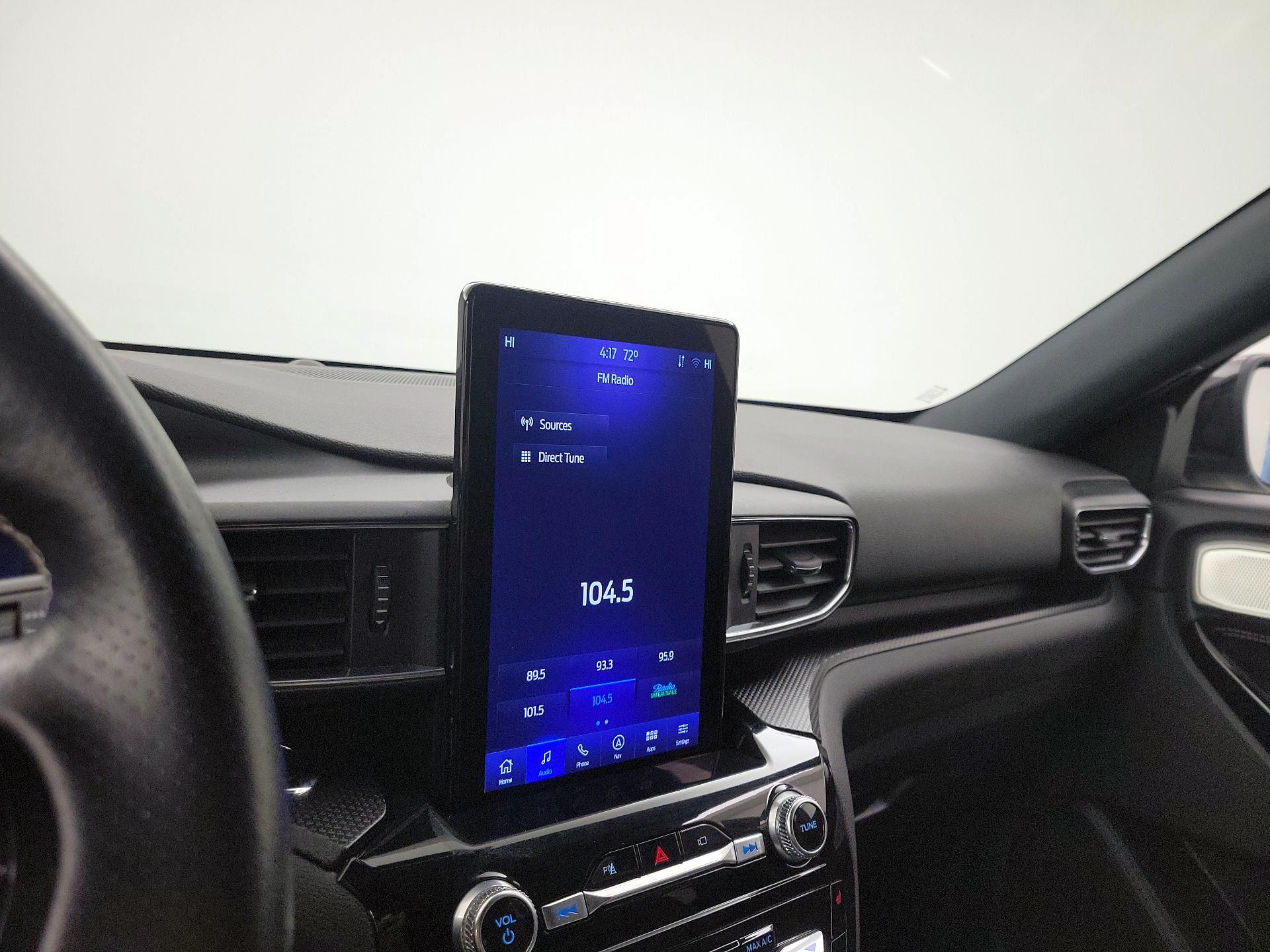 Thumbnail: 2022 Ford Explorer - 16