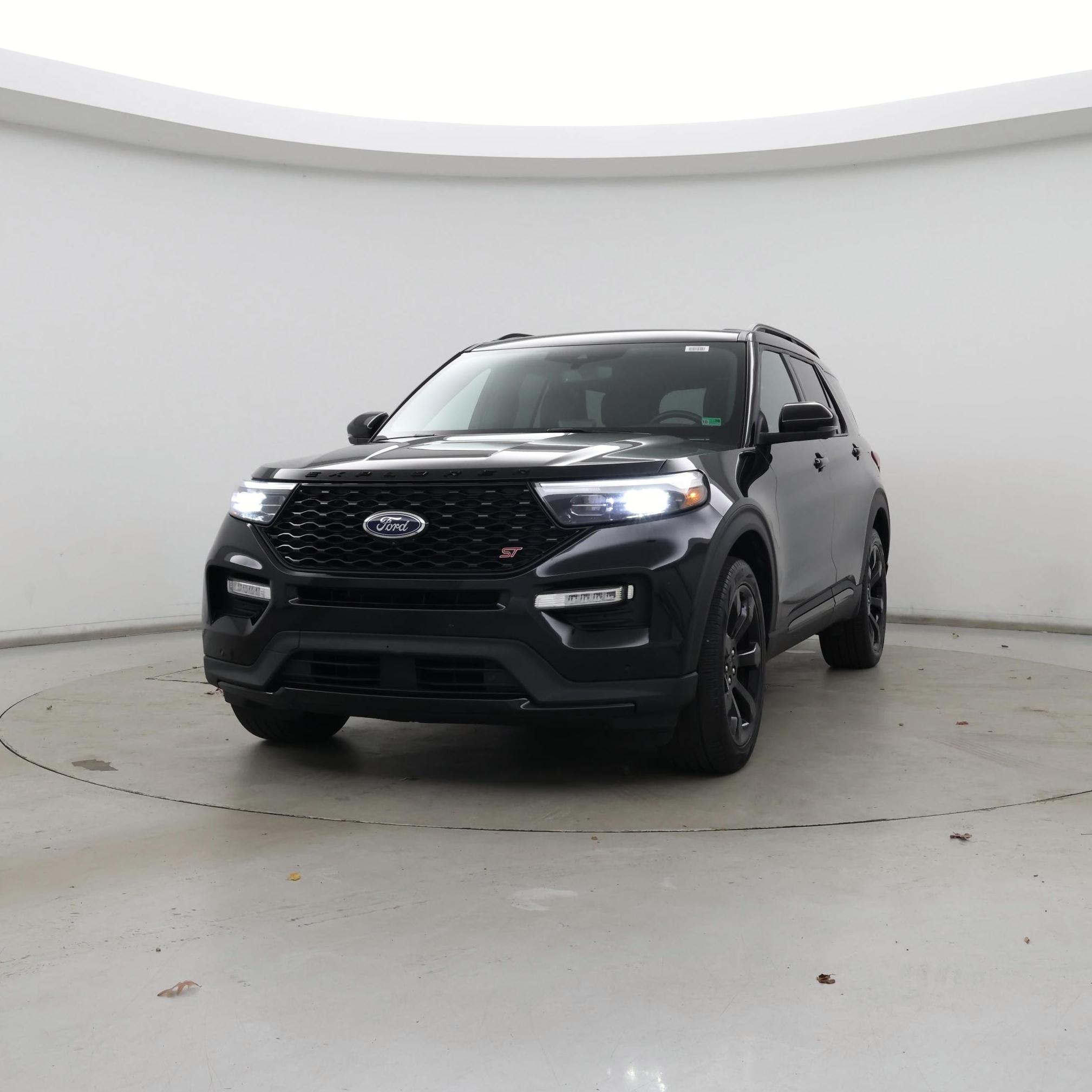 Thumbnail: 2022 Ford Explorer - 4