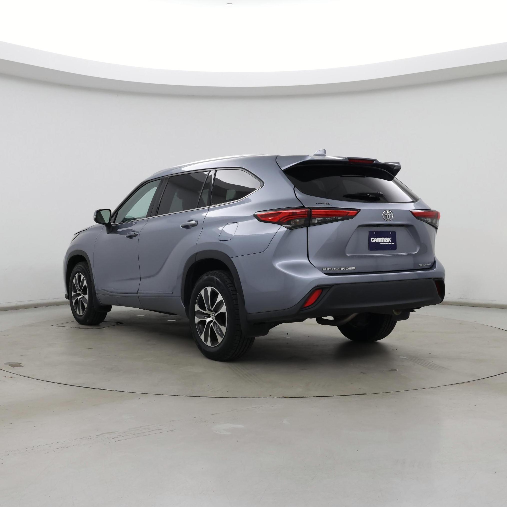 Thumbnail: 2021 Toyota Highlander - 2