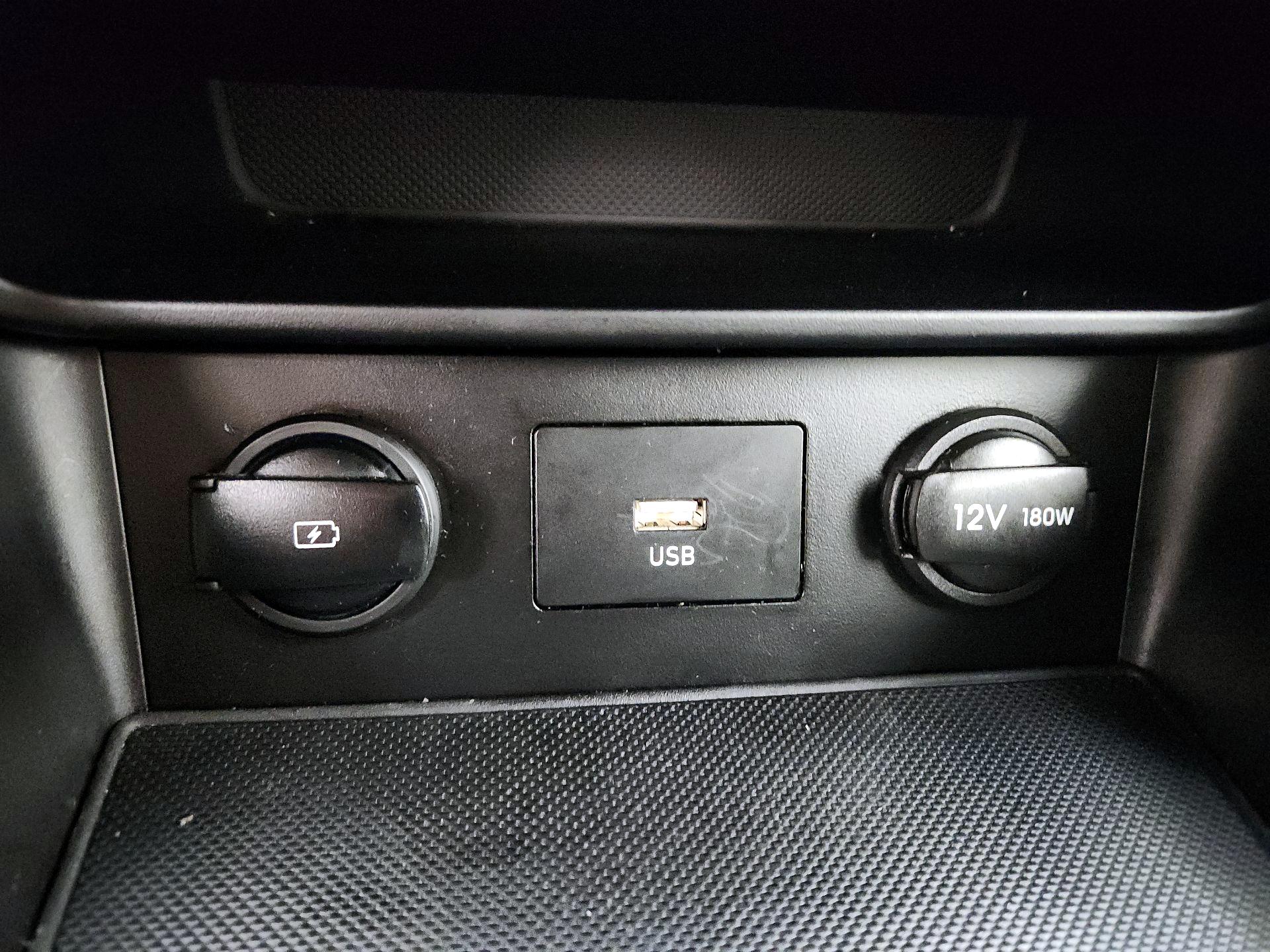 Thumbnail: 2022 Hyundai Kona - 18