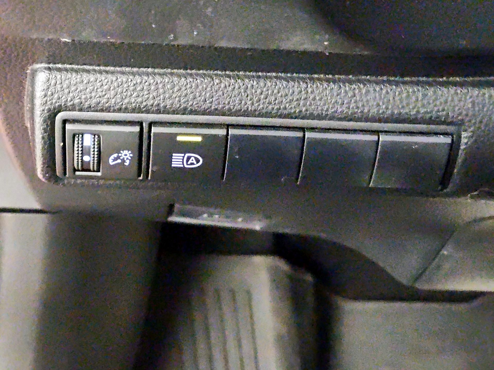 Thumbnail: 2021 Toyota Corolla - 13