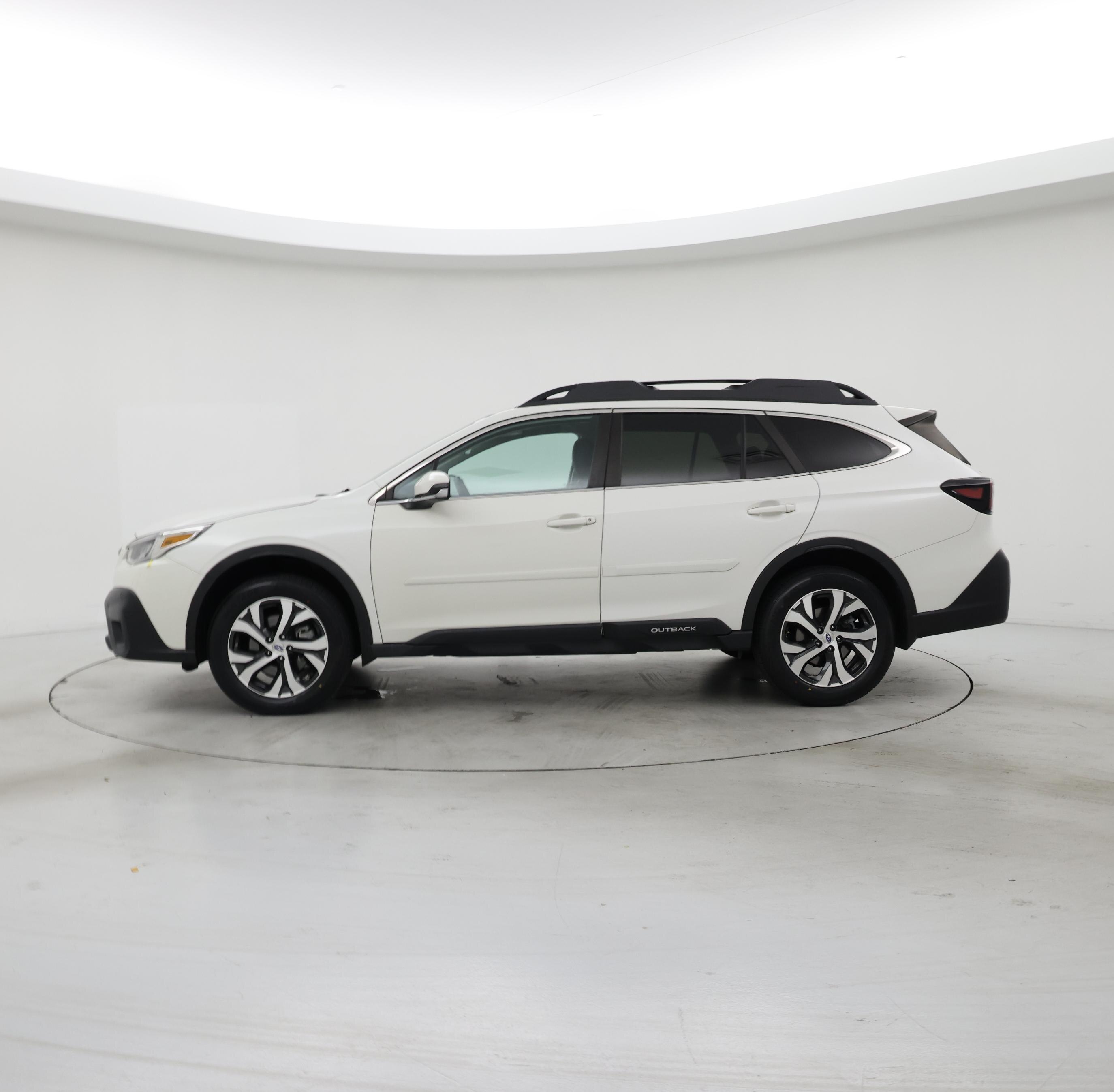 Thumbnail: 2022 Subaru Outback - 3