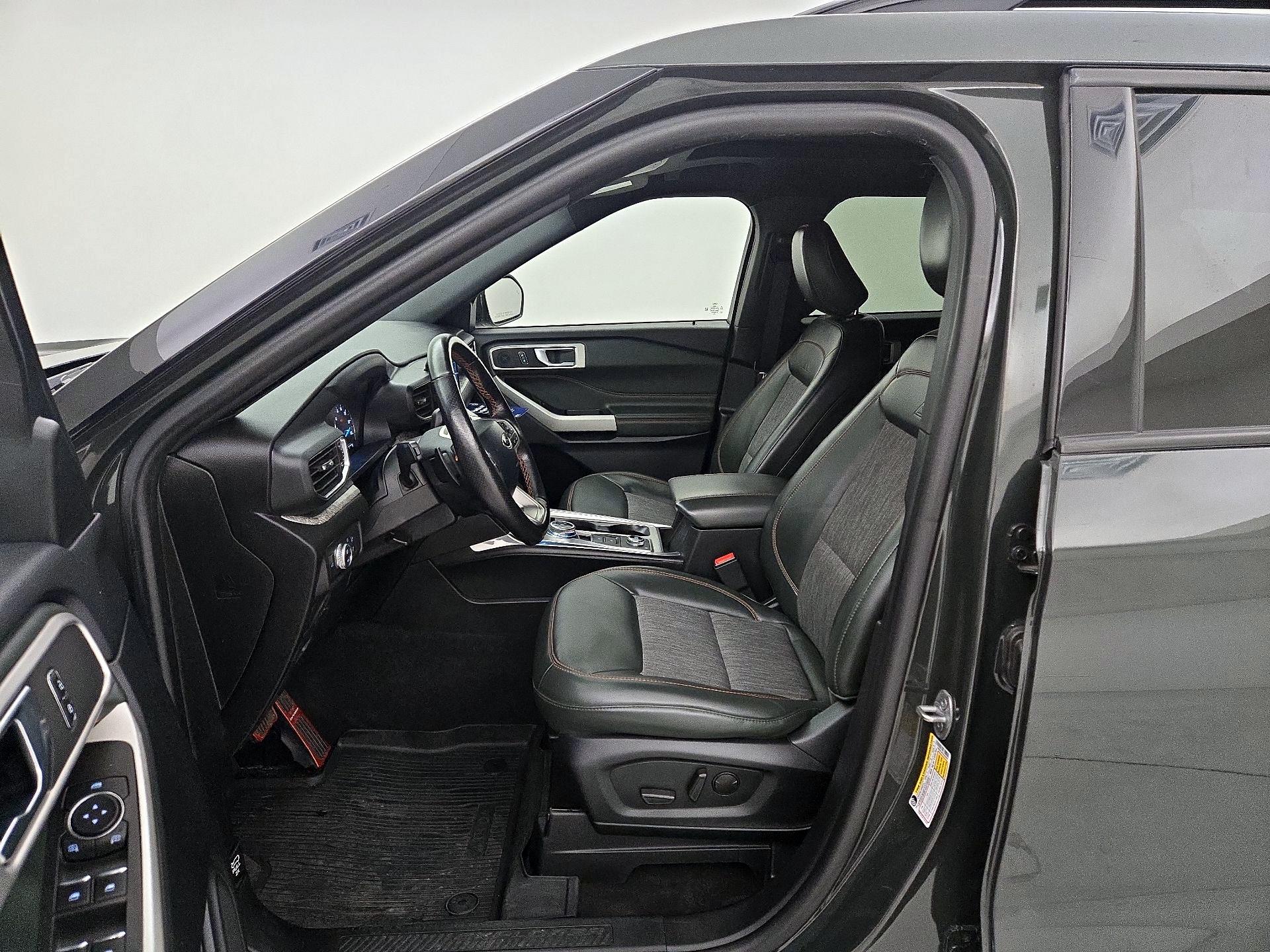 Thumbnail: 2022 Ford Explorer - 11