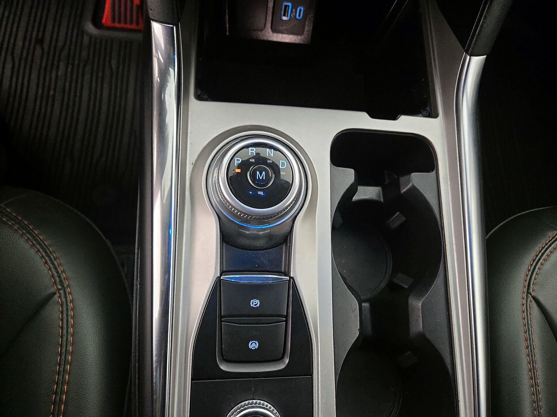 Thumbnail: 2022 Ford Explorer - 18