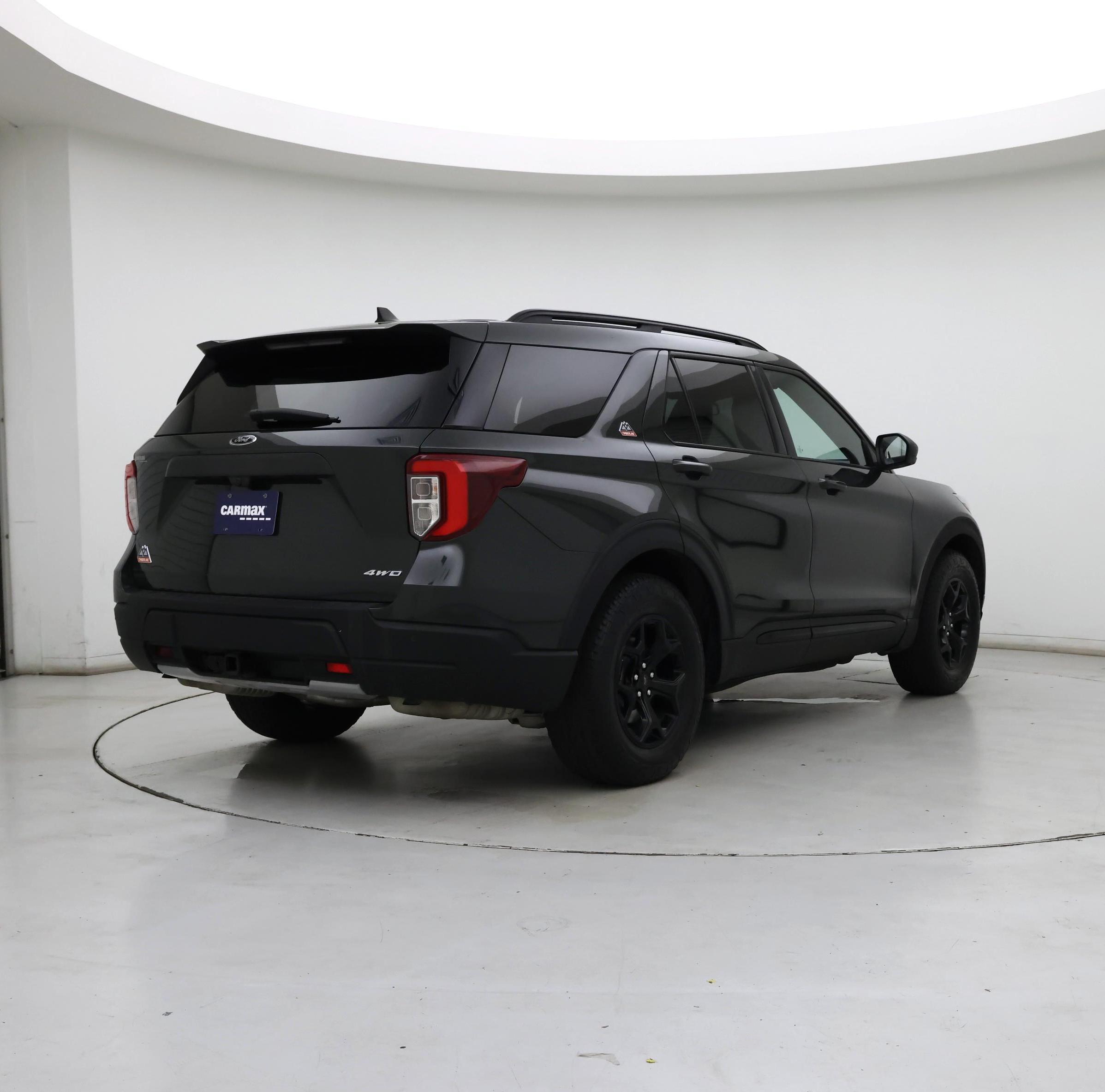 Thumbnail: 2022 Ford Explorer - 8