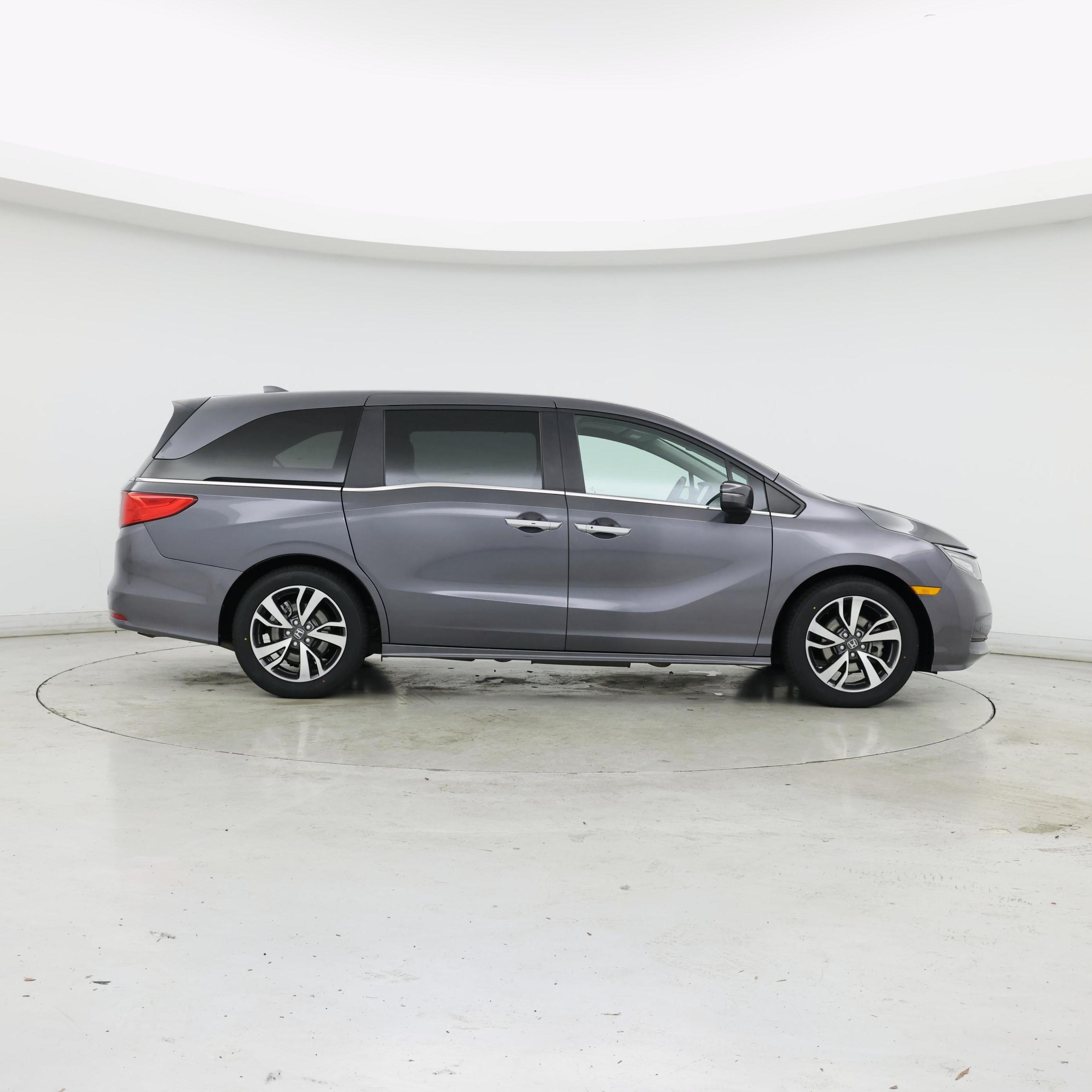 Thumbnail: 2023 Honda Odyssey - 7