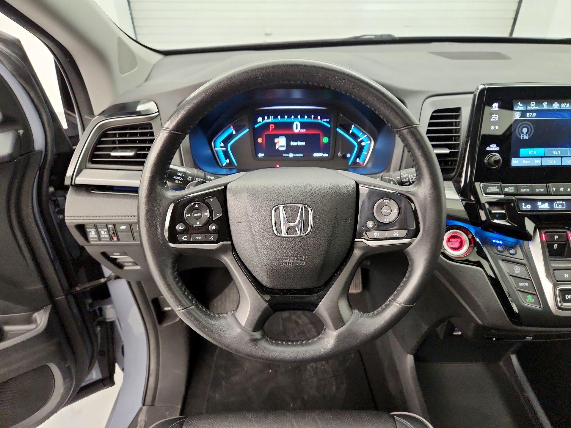 Thumbnail: 2023 Honda Odyssey - 10