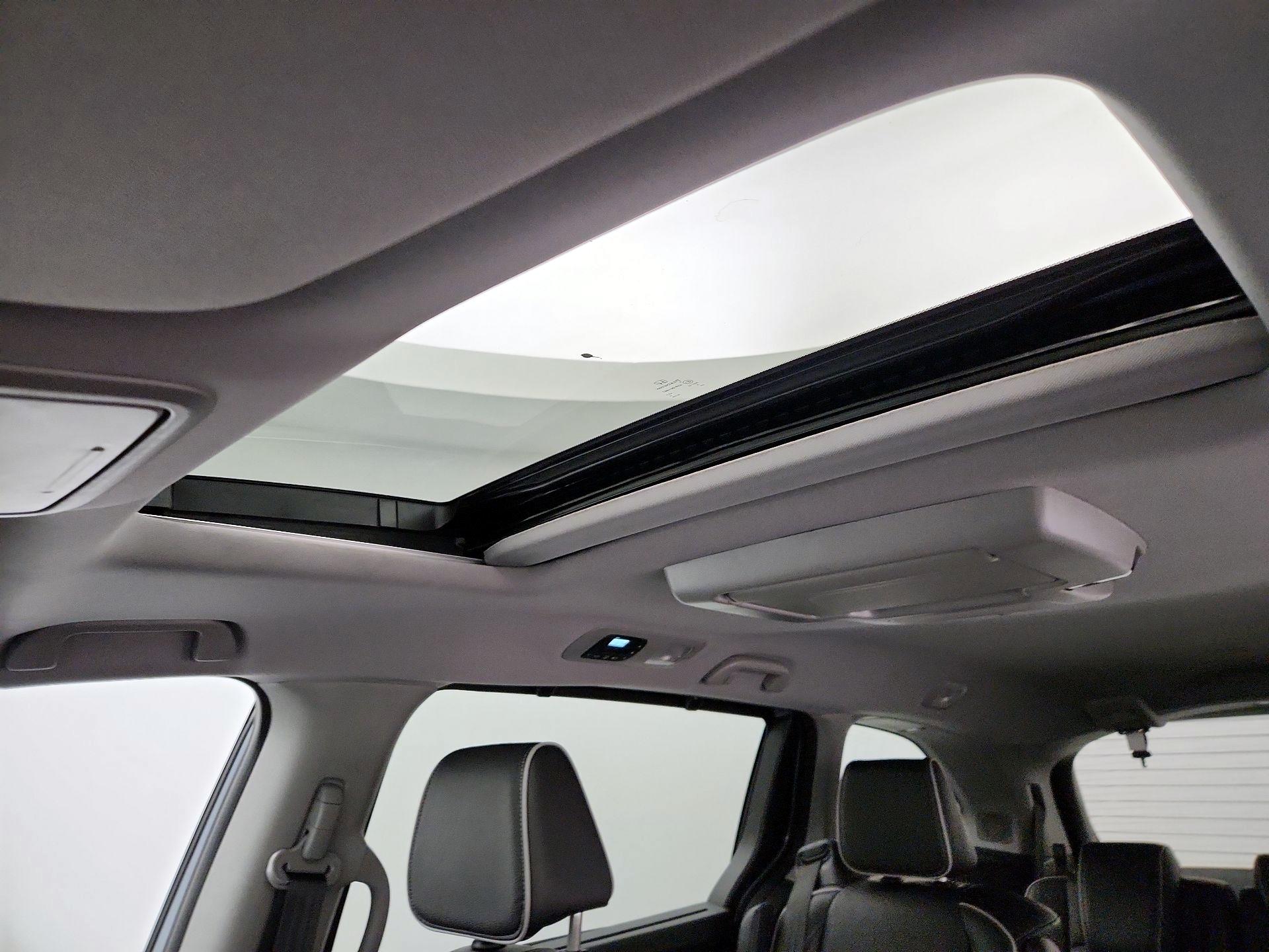 Thumbnail: 2023 Honda Odyssey - 19