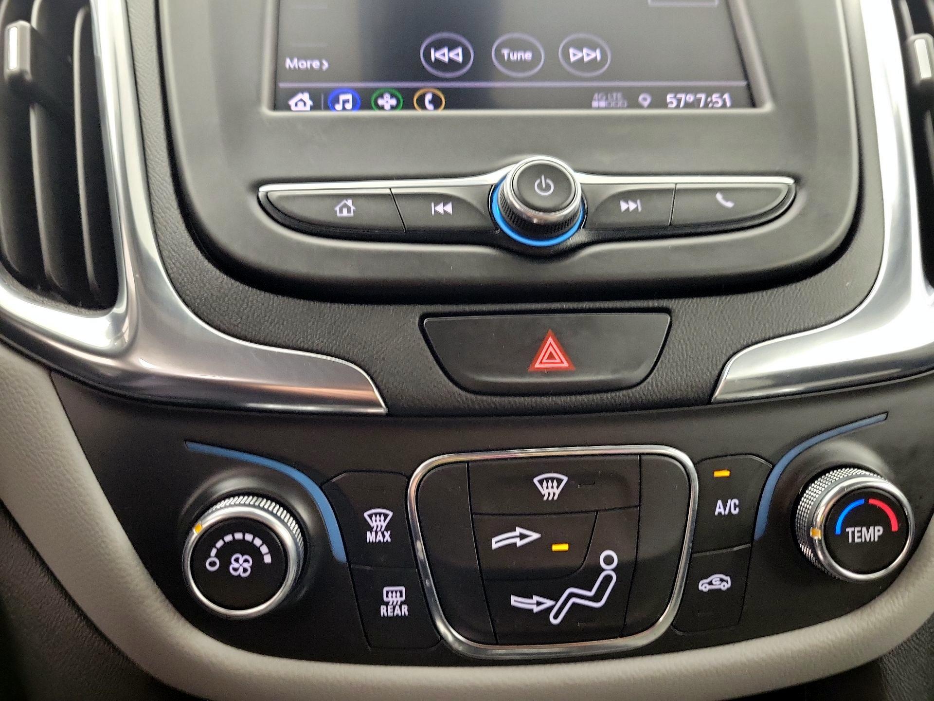 Thumbnail: 2021 Chevrolet Equinox - 16