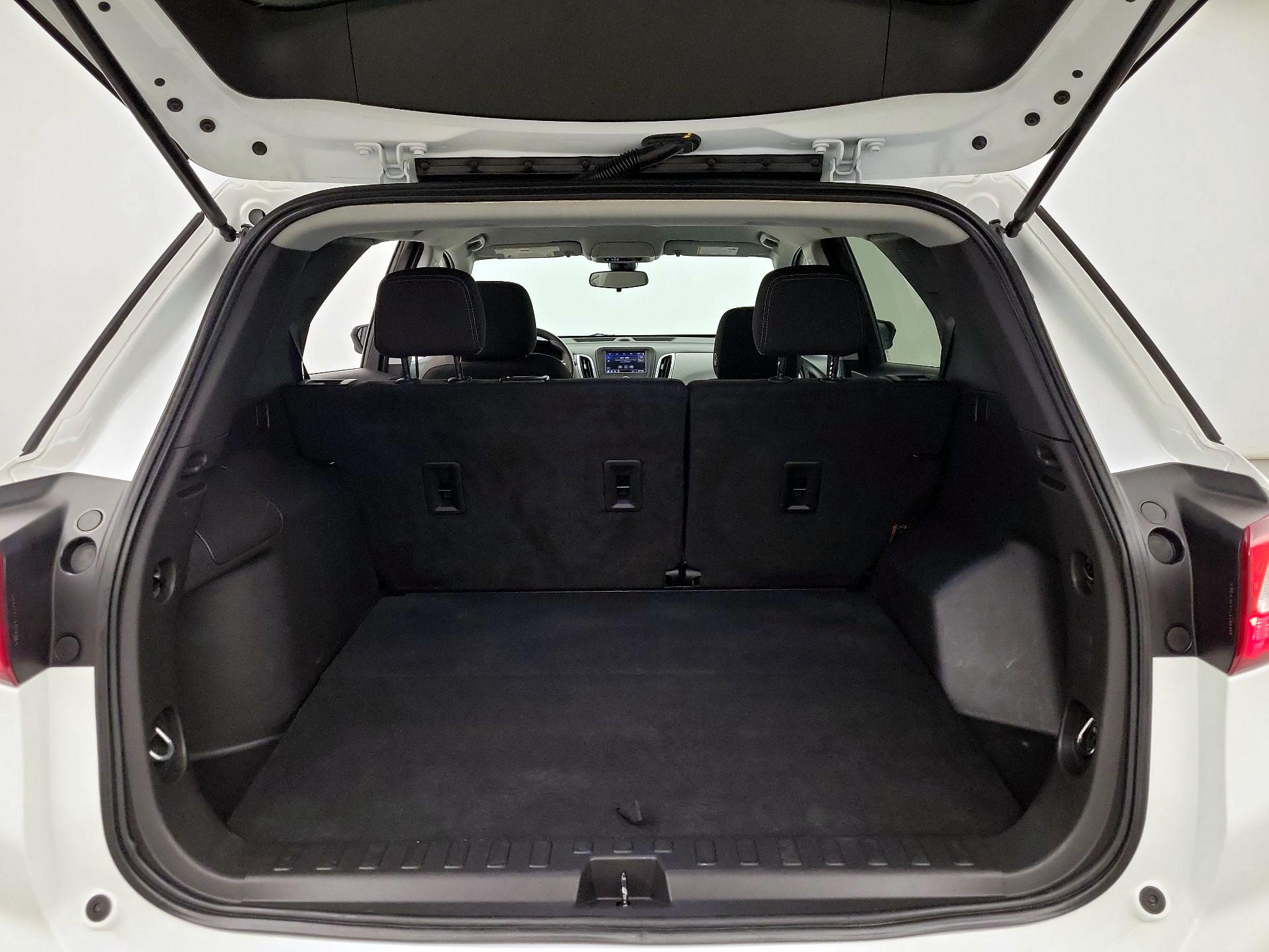 Thumbnail: 2021 Chevrolet Equinox - 20