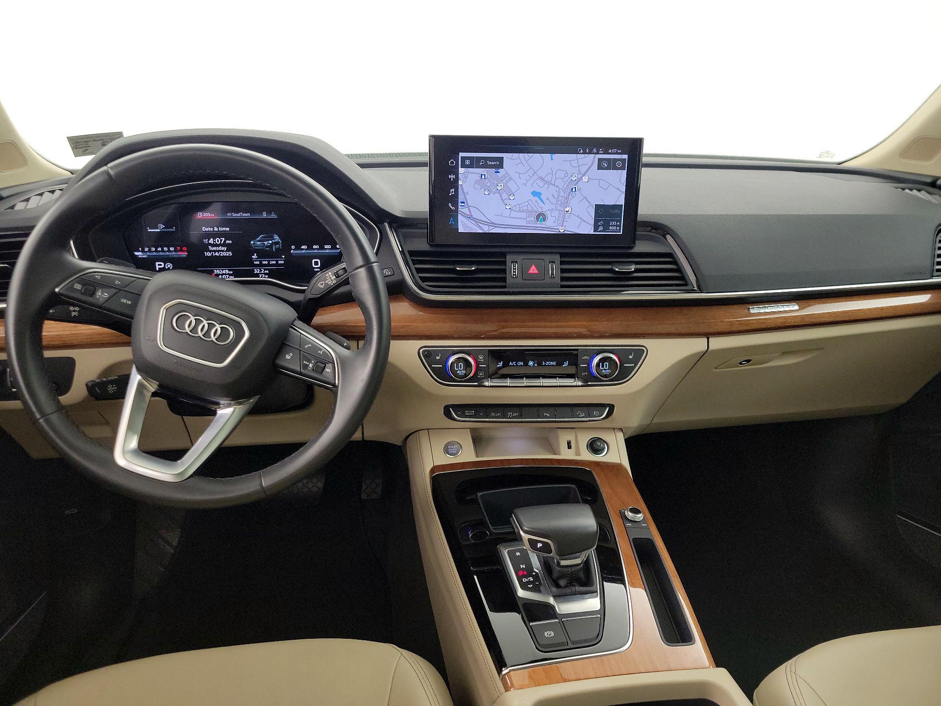 Thumbnail: 2022 Audi Q5 - 9
