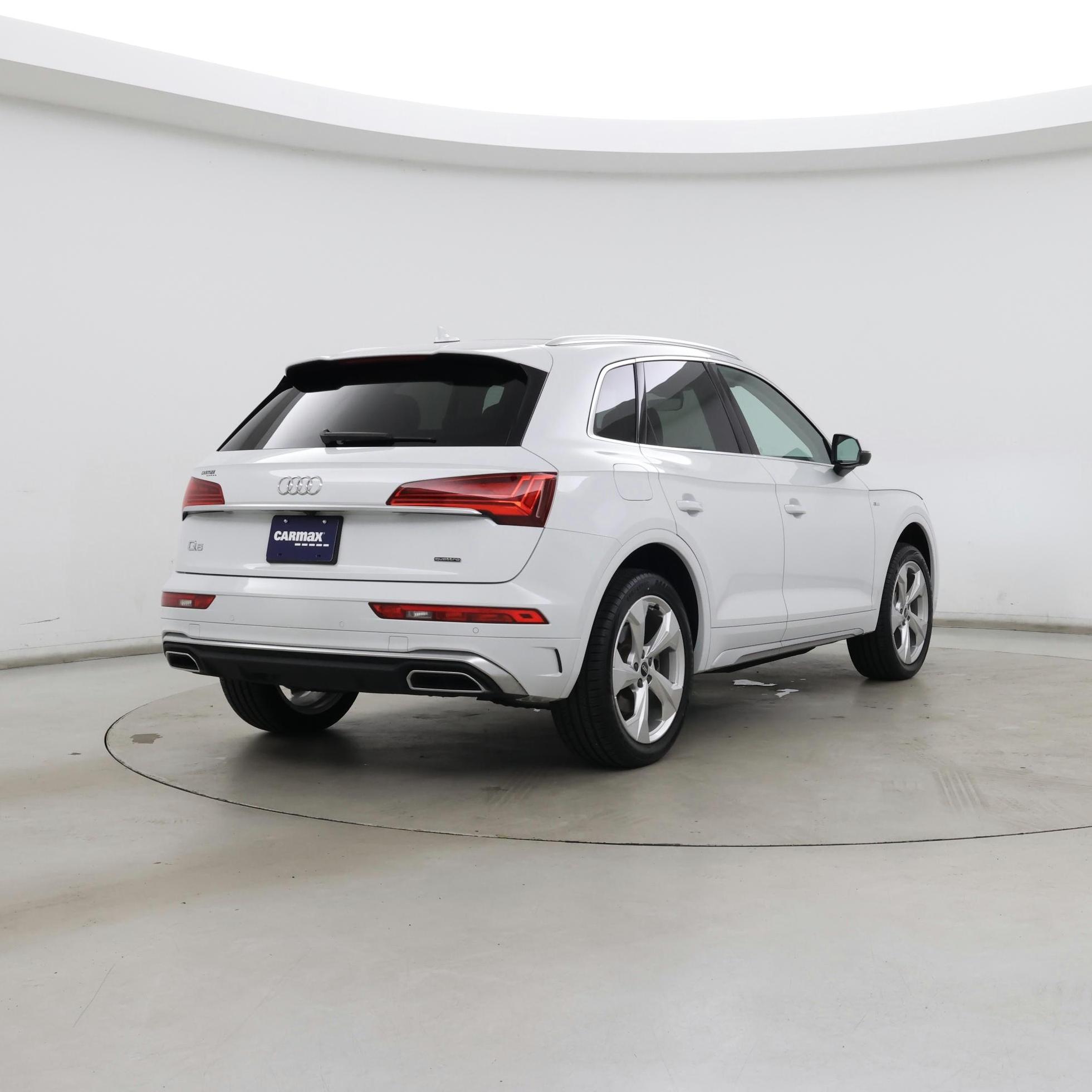 Thumbnail: 2022 Audi Q5 - 8