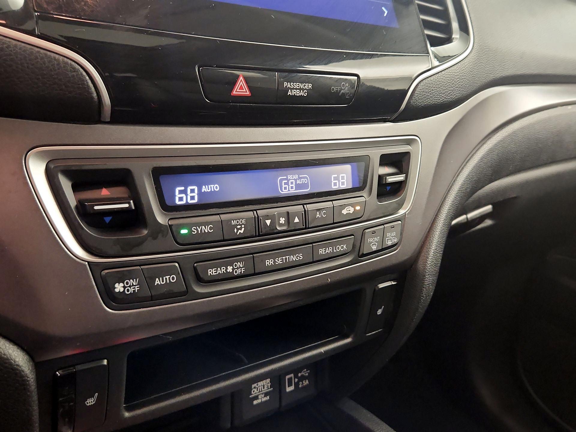 Thumbnail: 2021 Honda Pilot - 16