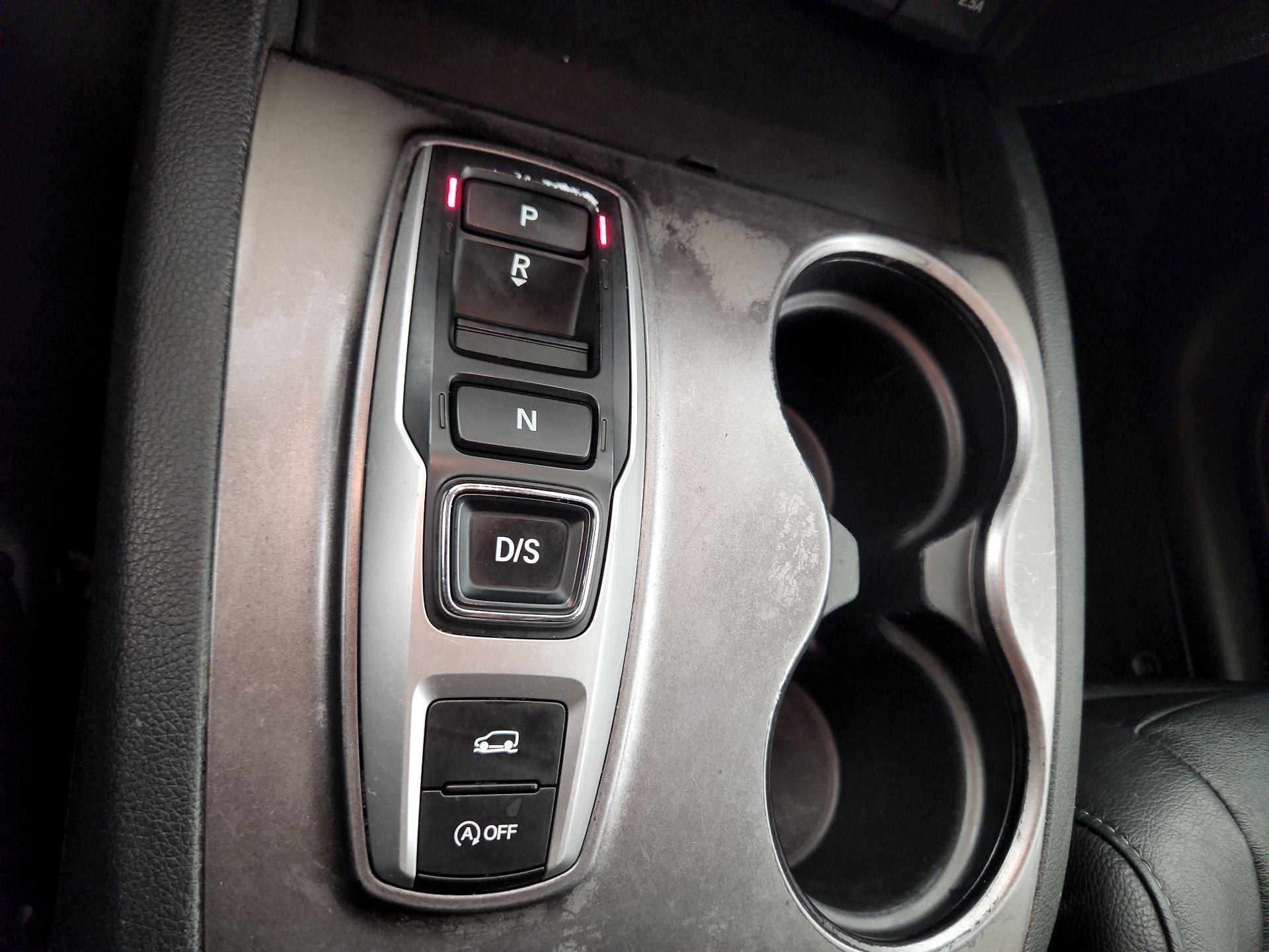 Thumbnail: 2021 Honda Pilot - 17