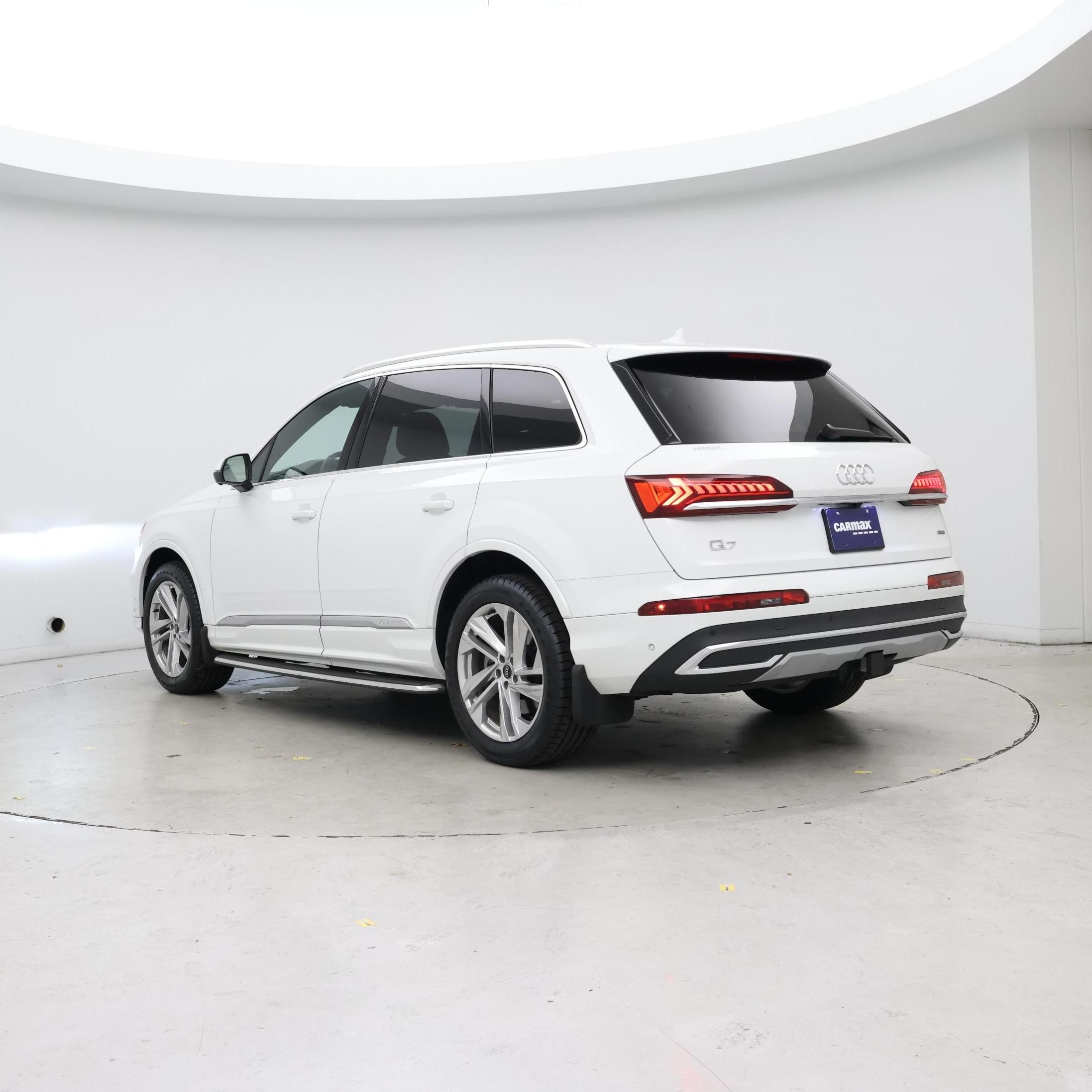 Thumbnail: 2021 Audi Q7 - 2