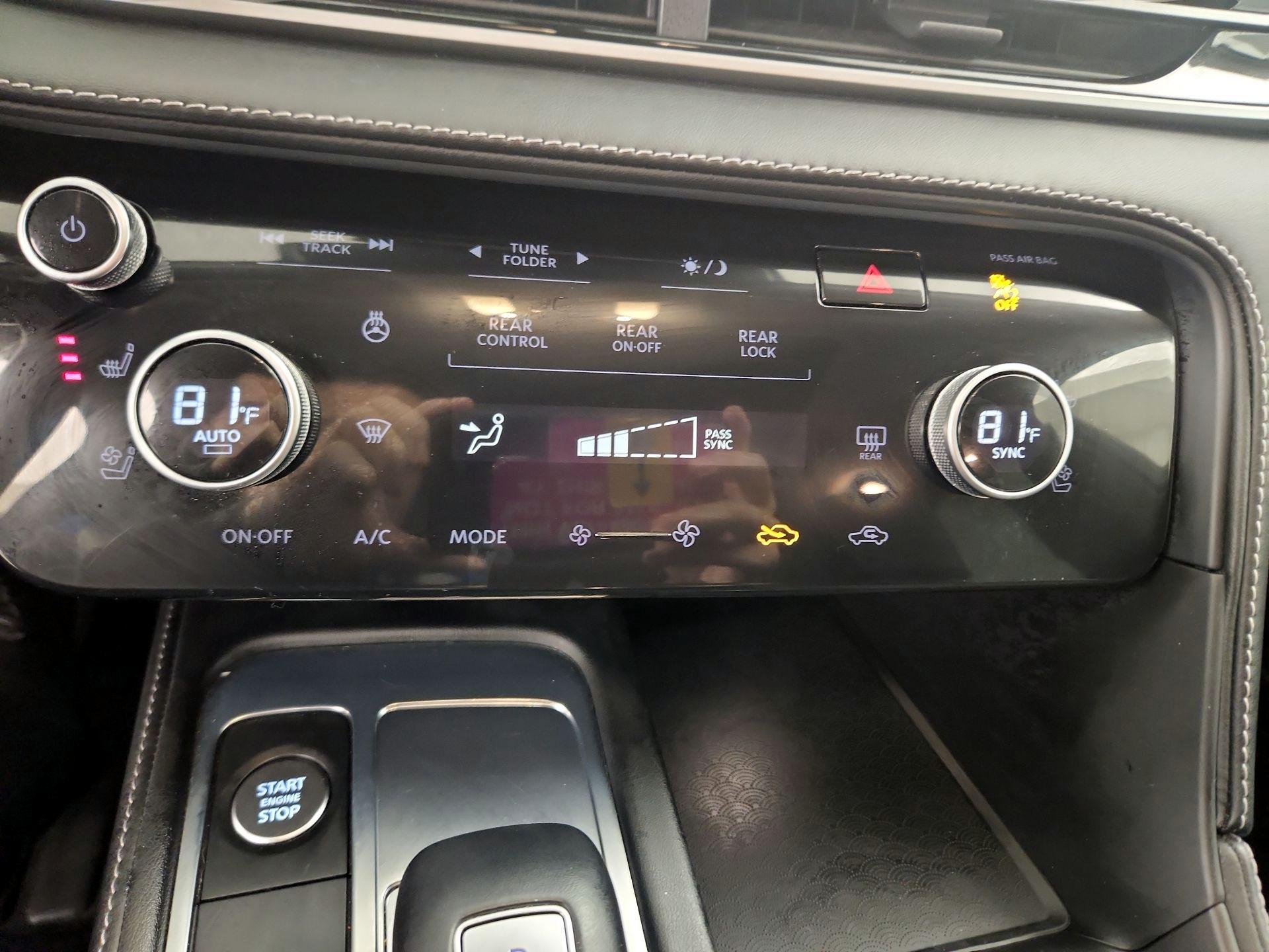 Thumbnail: 2022 INFINITI QX60 - 17