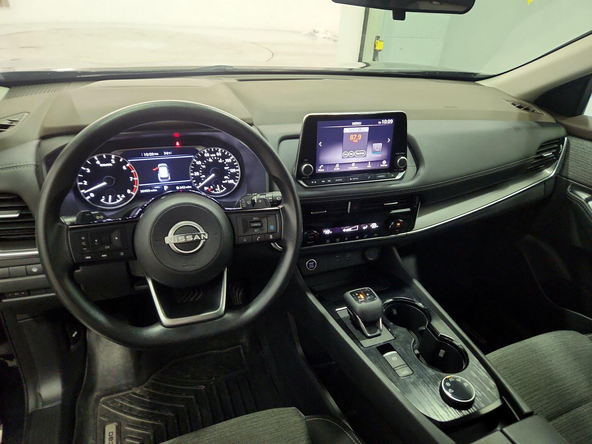 Thumbnail: 2023 Nissan Rogue - 9