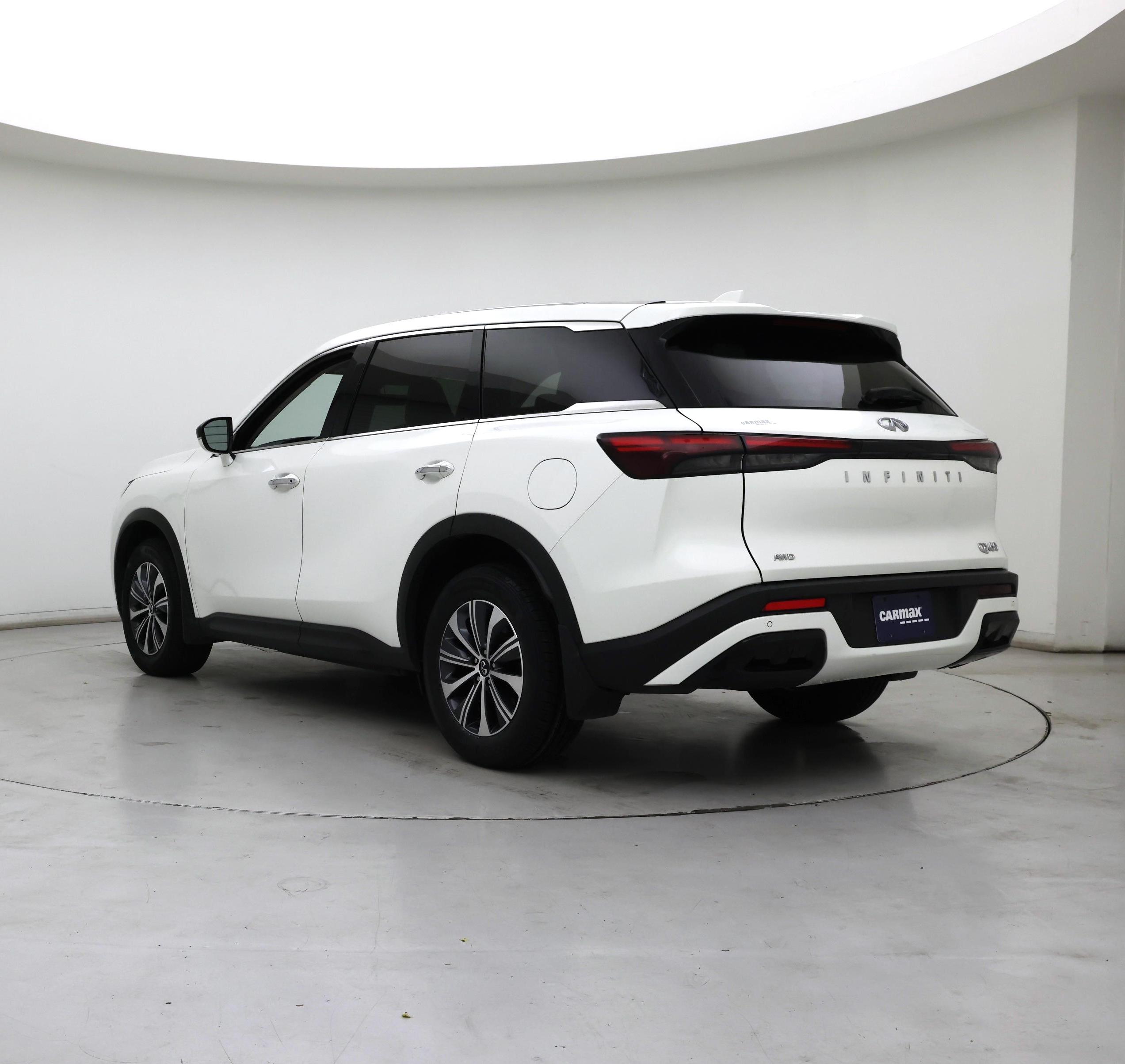 Thumbnail: 2023 INFINITI QX60 - 2