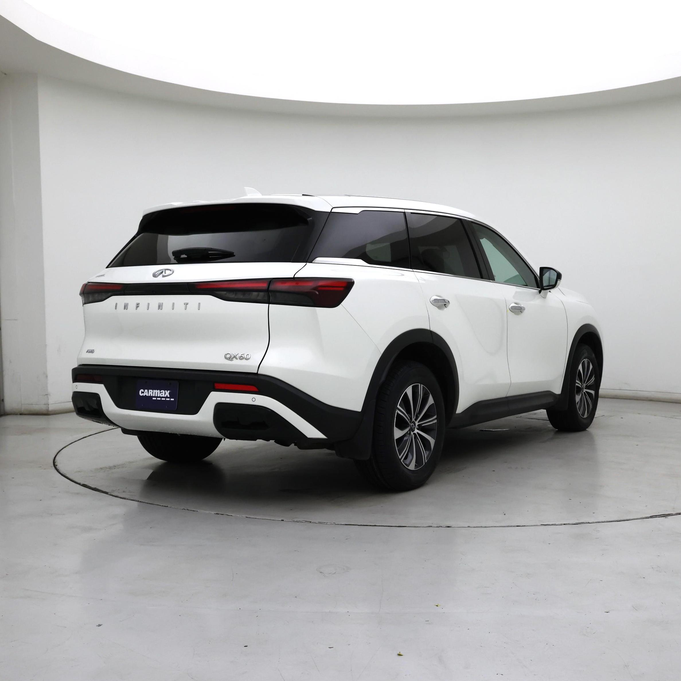 Thumbnail: 2023 INFINITI QX60 - 8