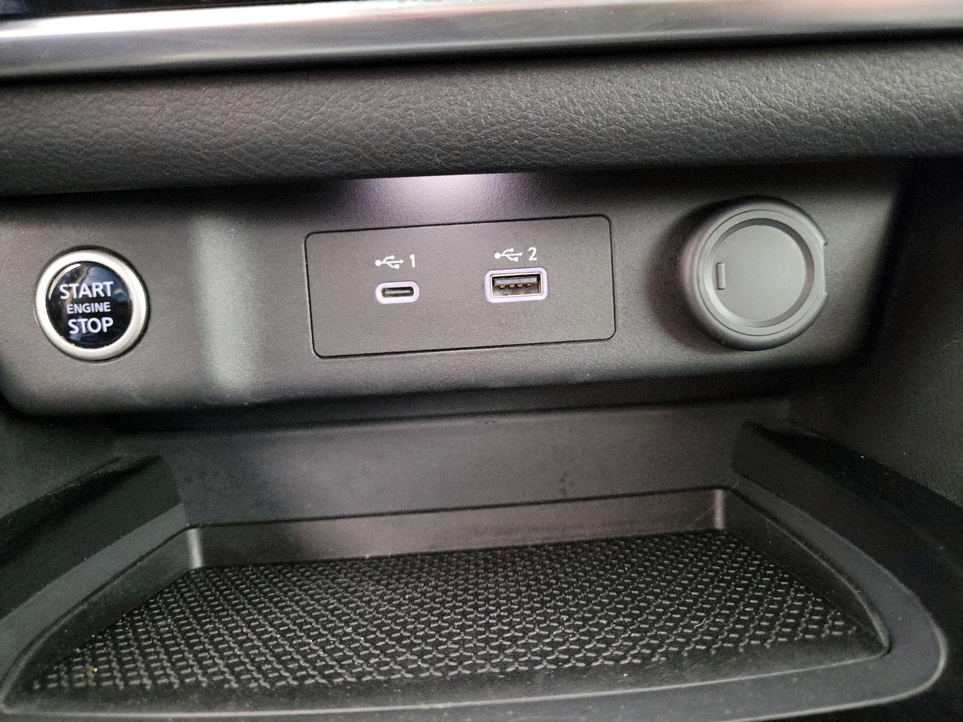 Thumbnail: 2021 Nissan Rogue - 18