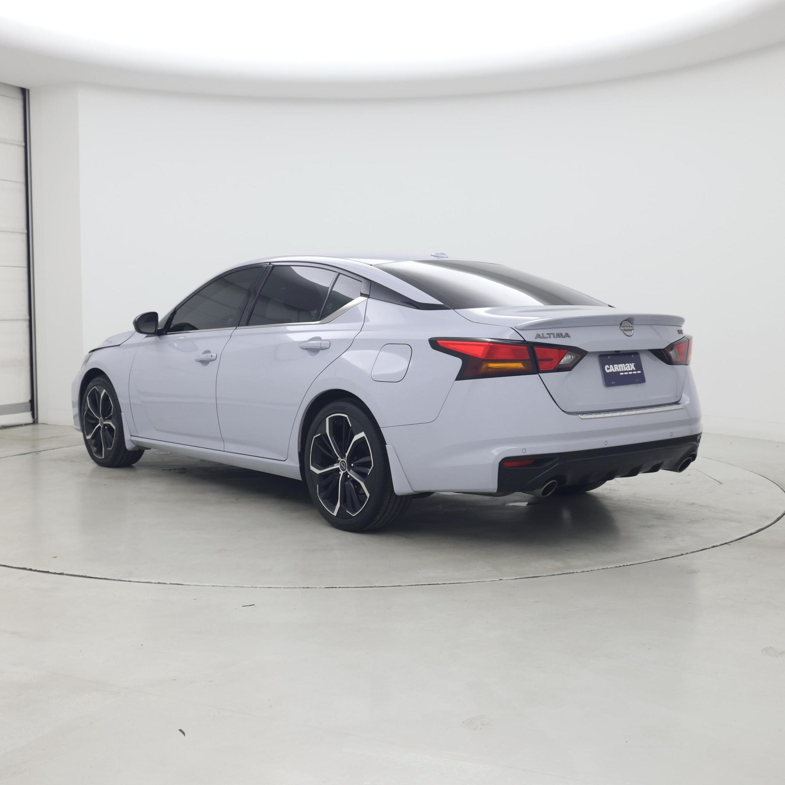 Thumbnail: 2023 Nissan Altima - 2