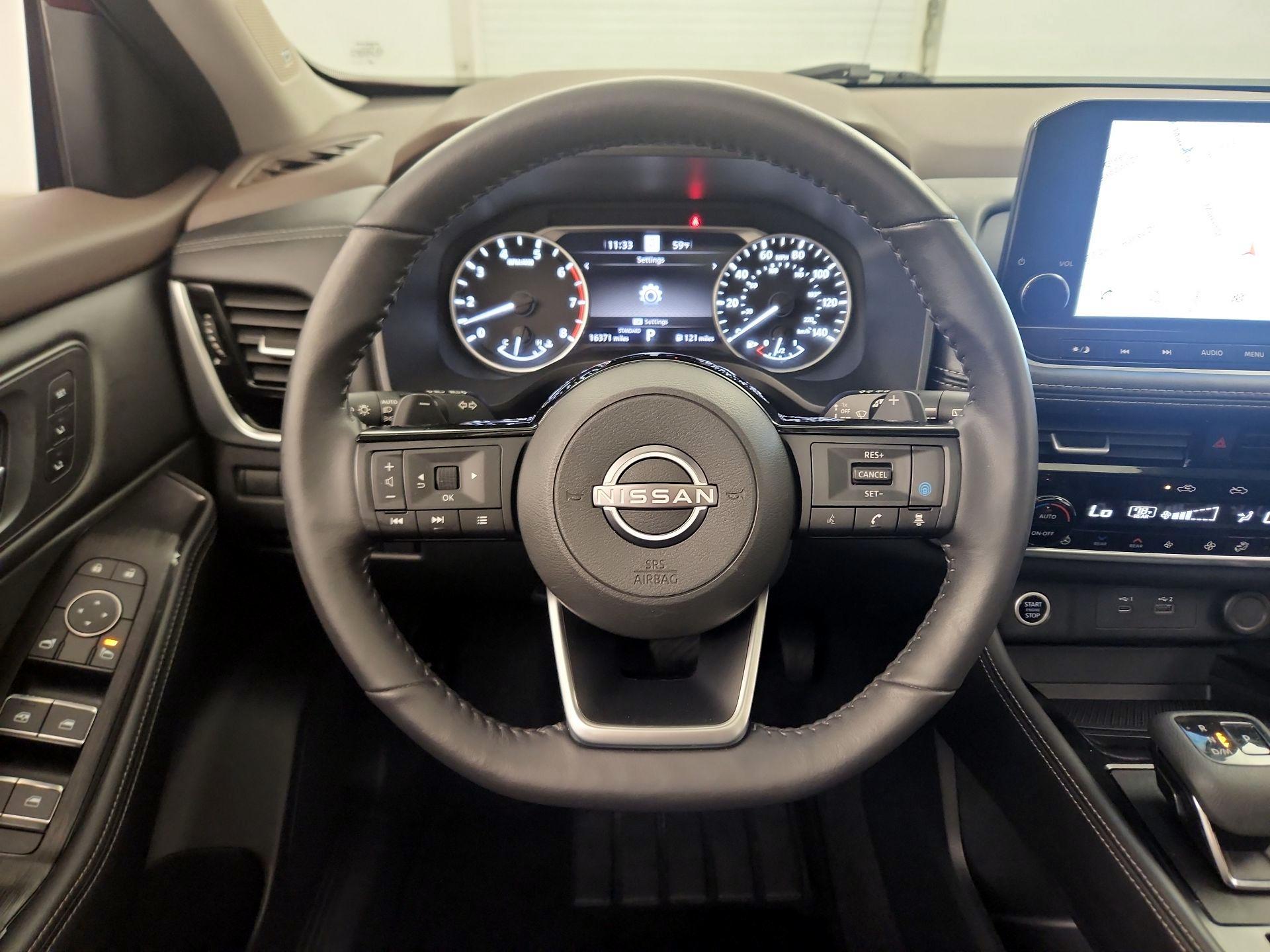 Thumbnail: 2022 Nissan Rogue - 10