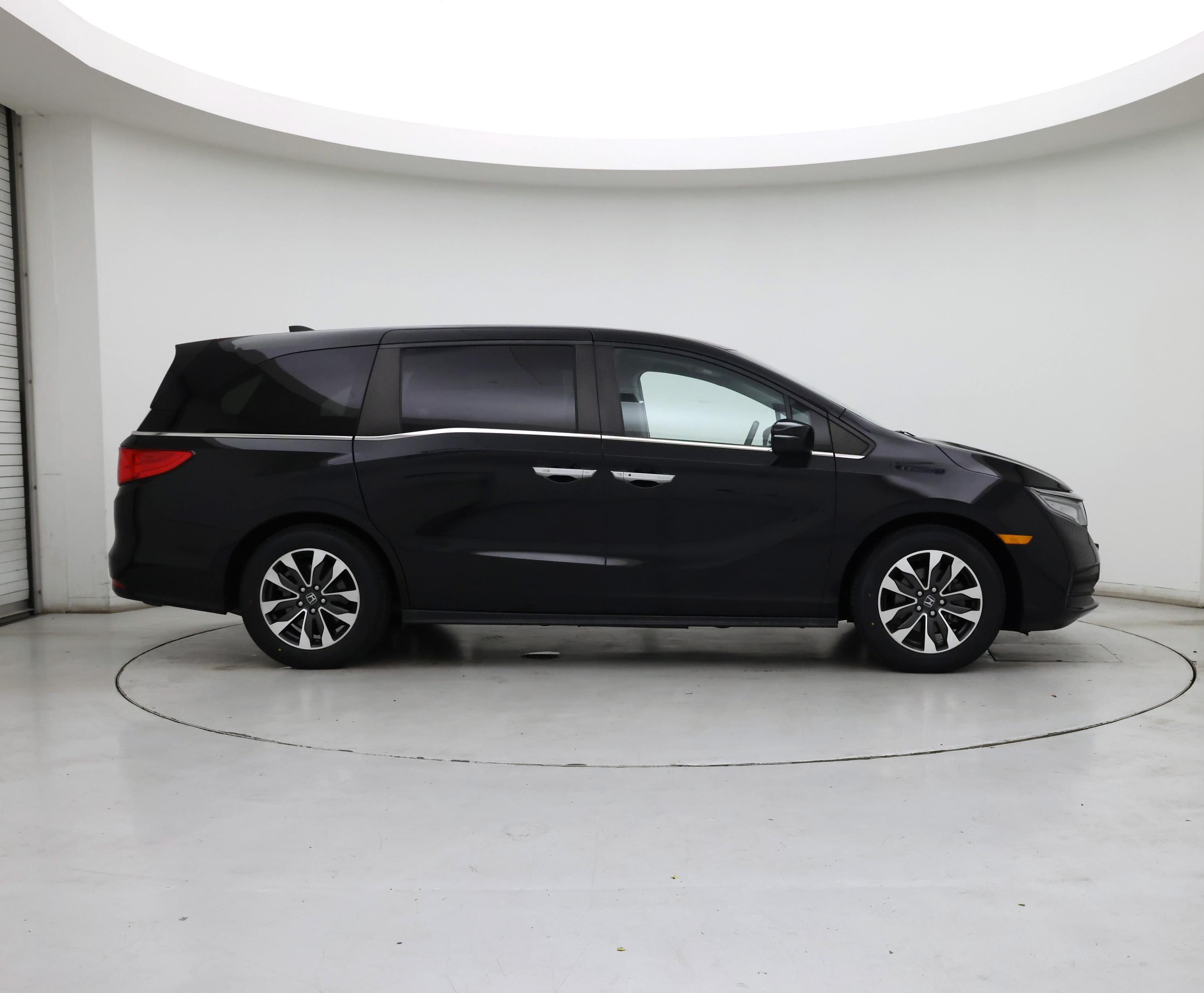 Thumbnail: 2021 Honda Odyssey - 7