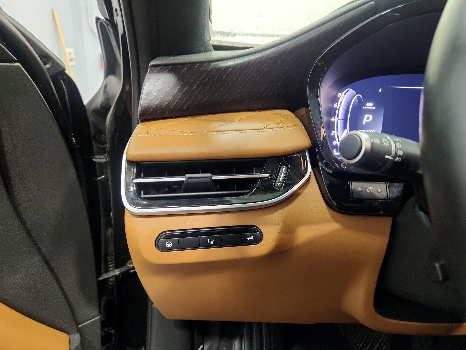 Thumbnail: 2022 INFINITI QX60 - 13