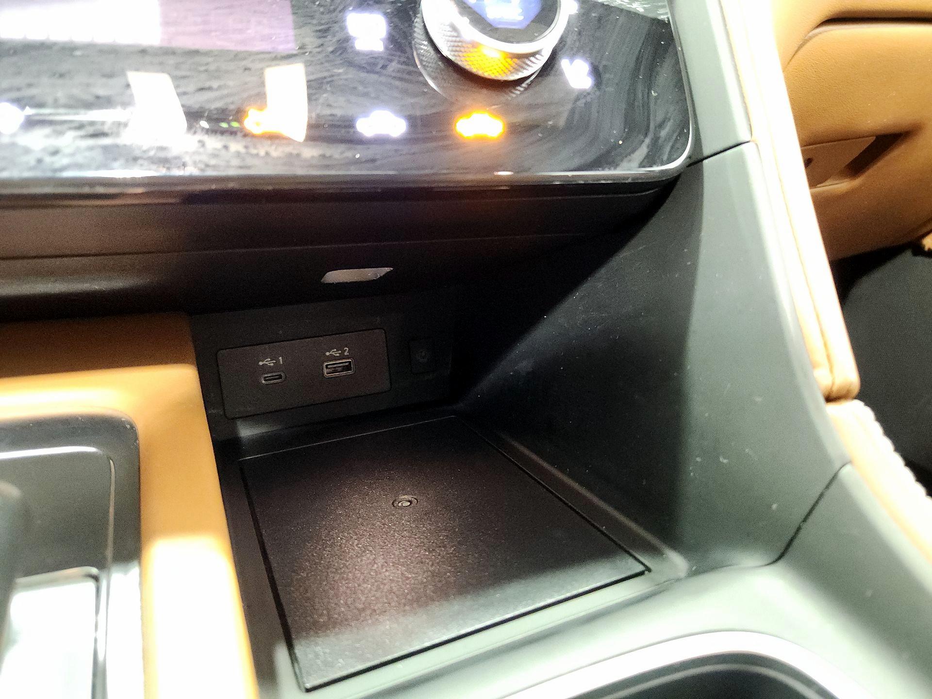 Thumbnail: 2022 INFINITI QX60 - 19