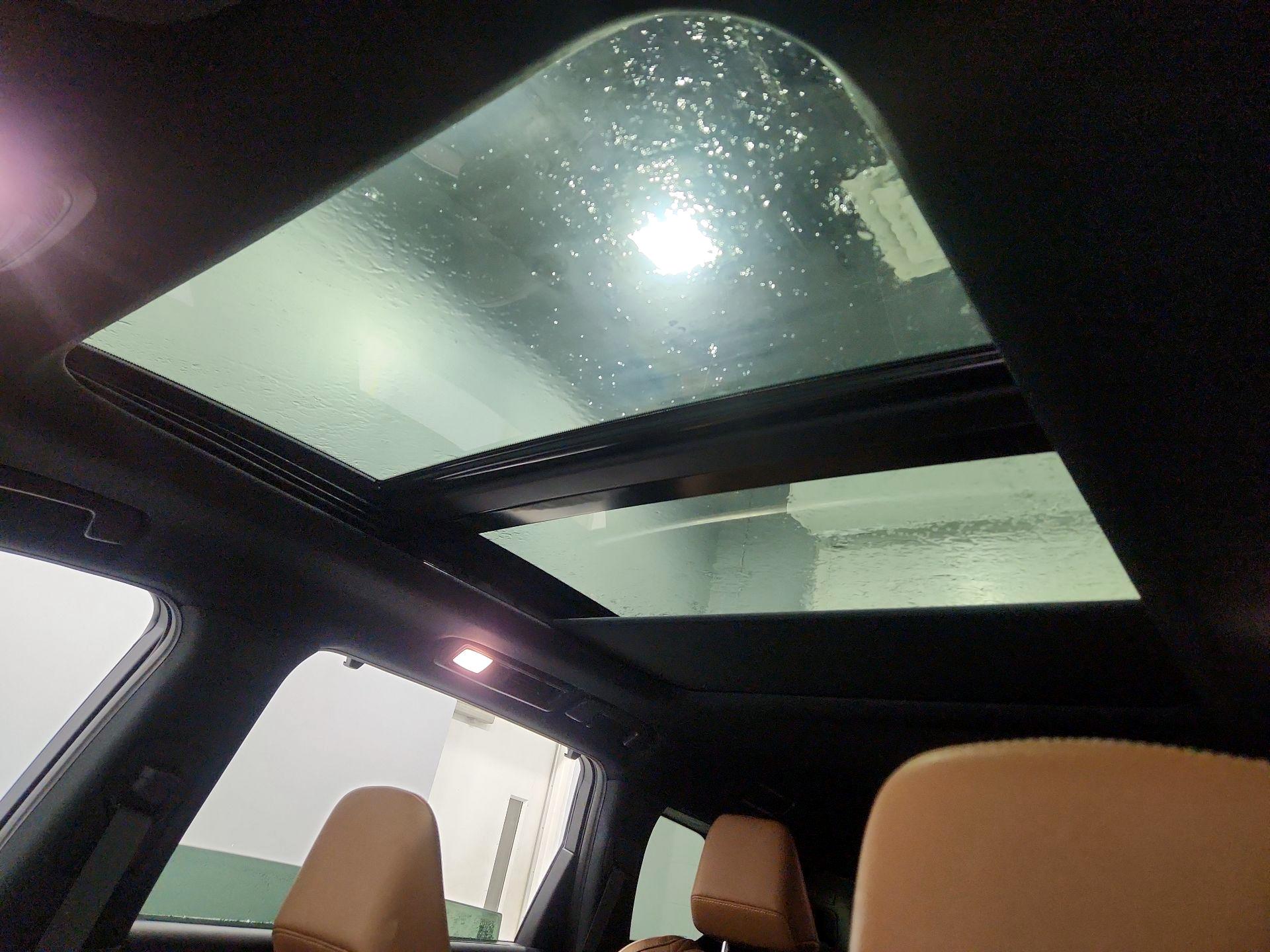 Thumbnail: 2022 INFINITI QX60 - 20