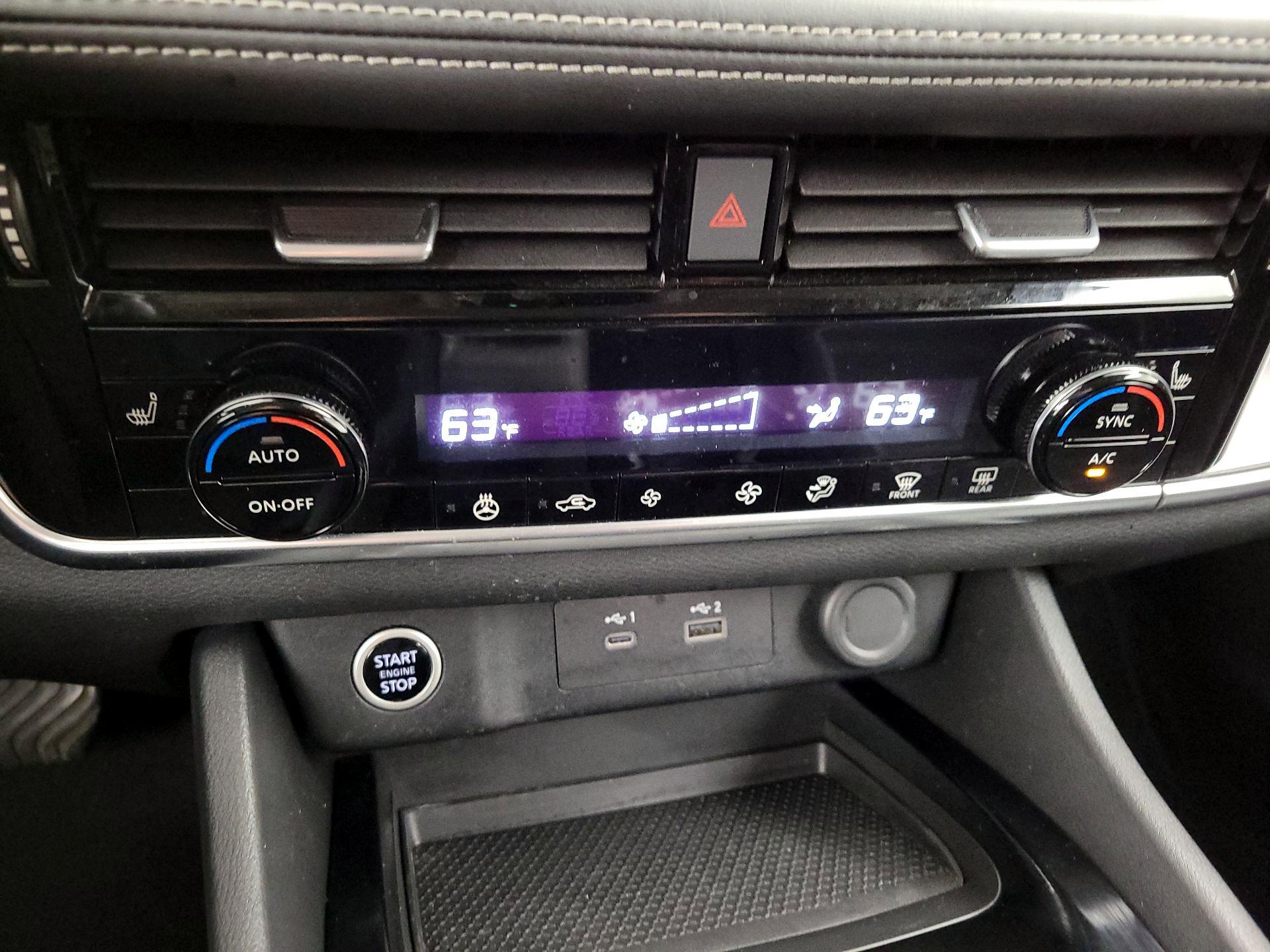 Thumbnail: 2022 Nissan Rogue - 16