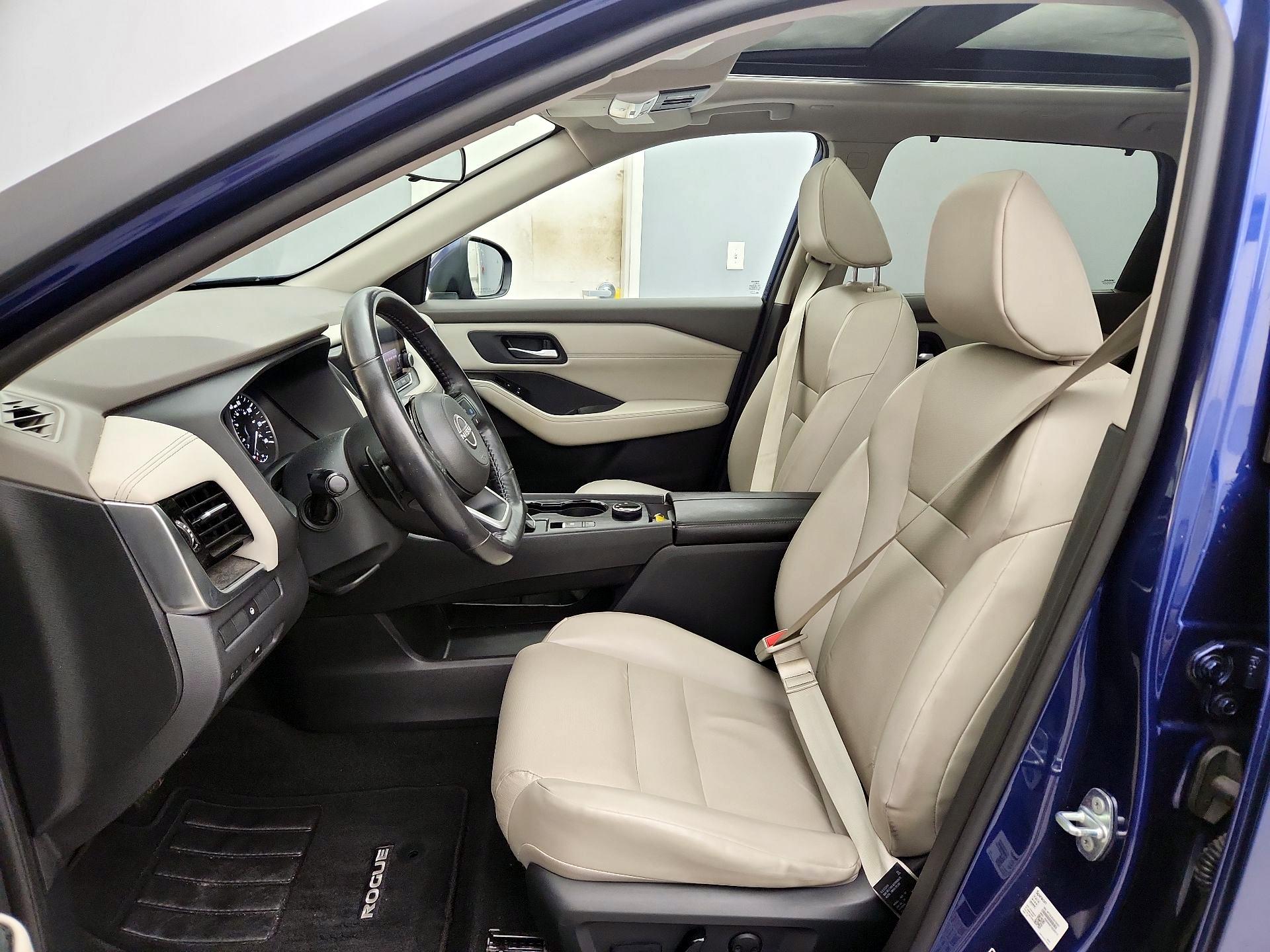 Thumbnail: 2023 Nissan Rogue - 11