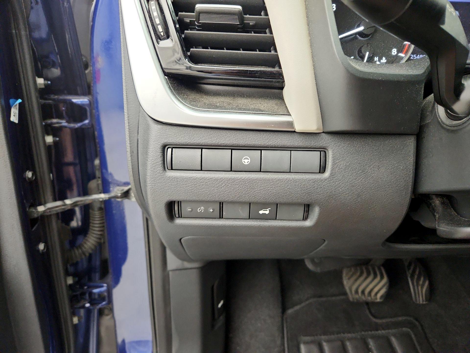 Thumbnail: 2023 Nissan Rogue - 13