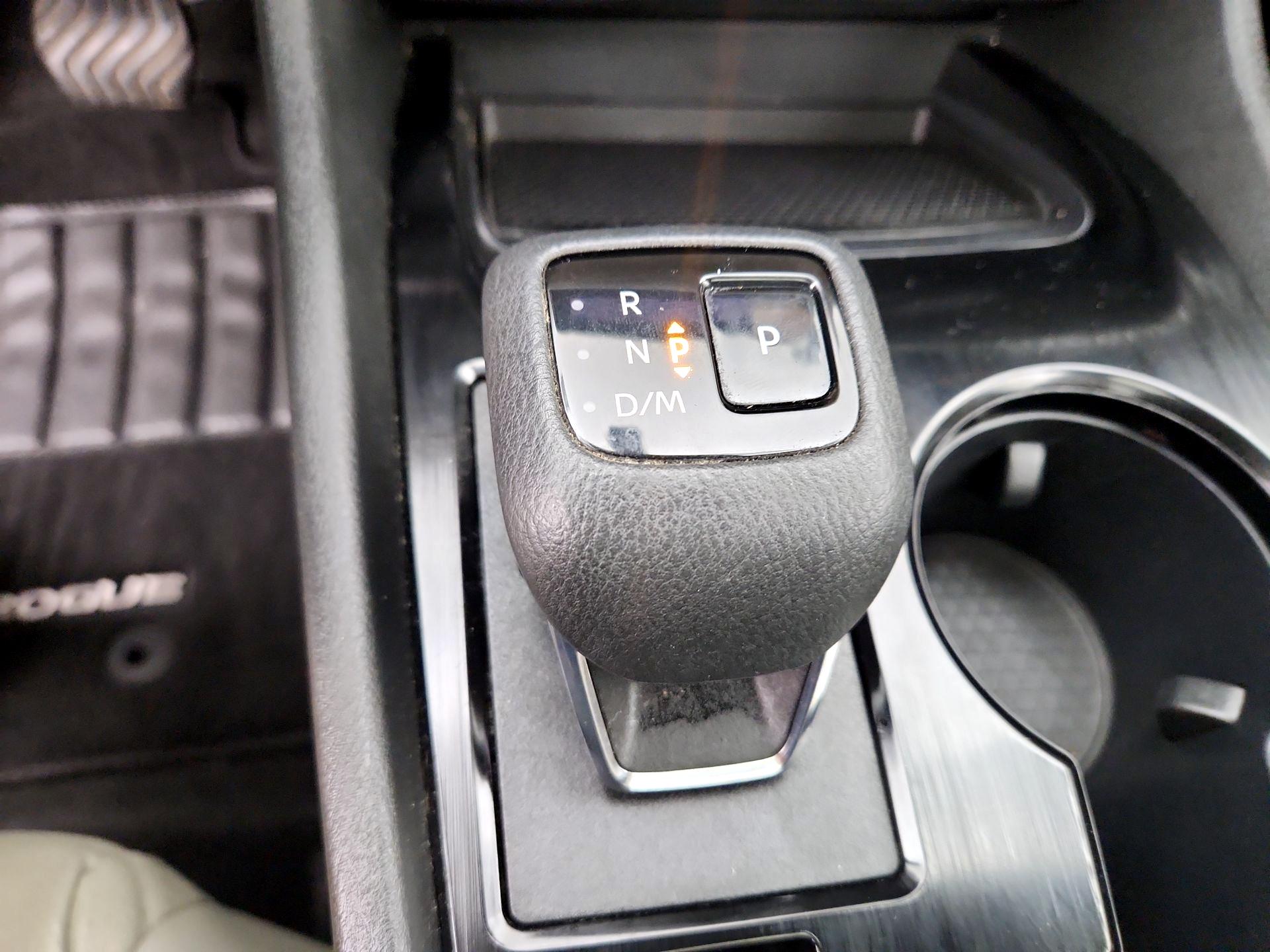 Thumbnail: 2023 Nissan Rogue - 17