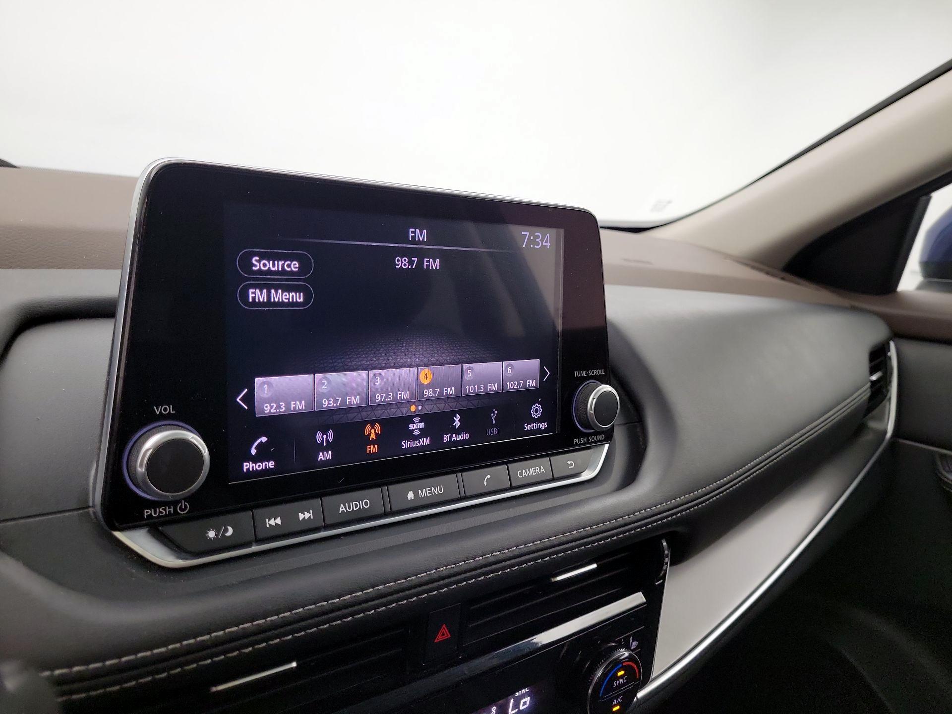 Thumbnail: 2022 Nissan Rogue - 15