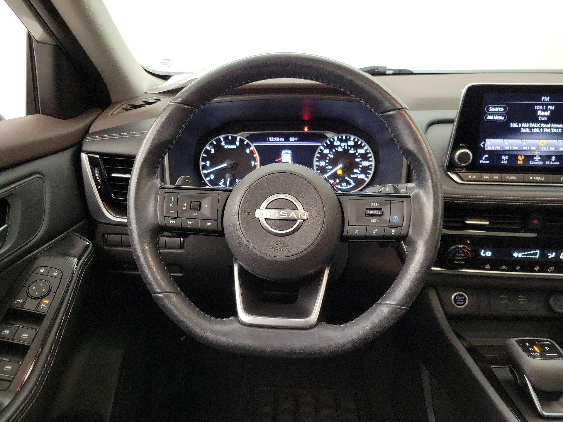 Thumbnail: 2023 Nissan Rogue - 10