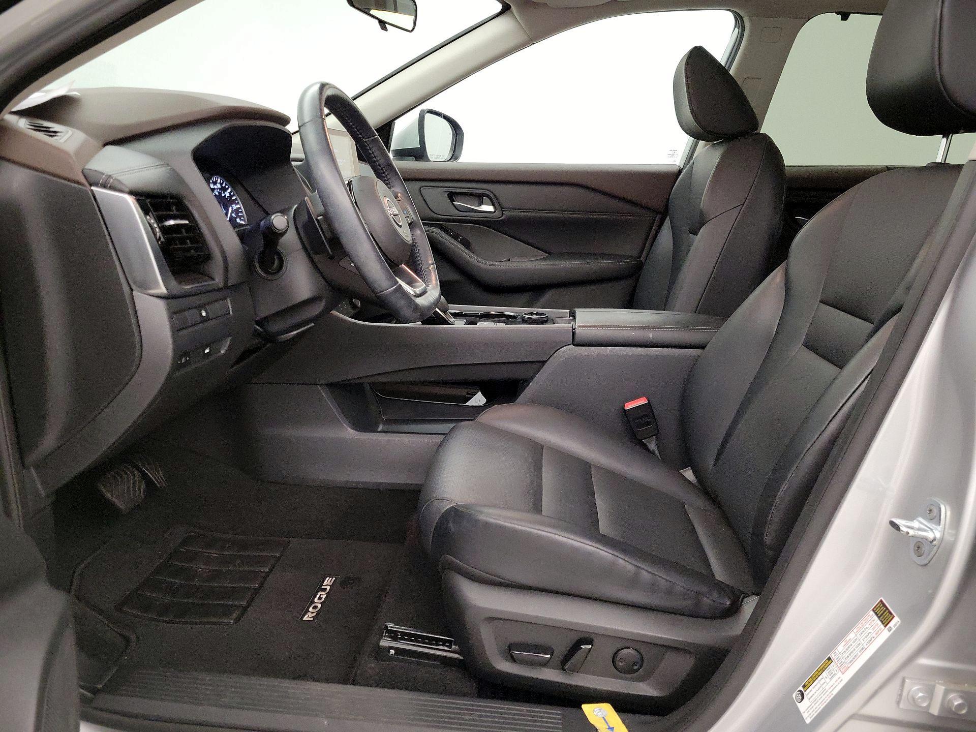 Thumbnail: 2023 Nissan Rogue - 11