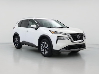 White 2022 Nissan Rogue SV