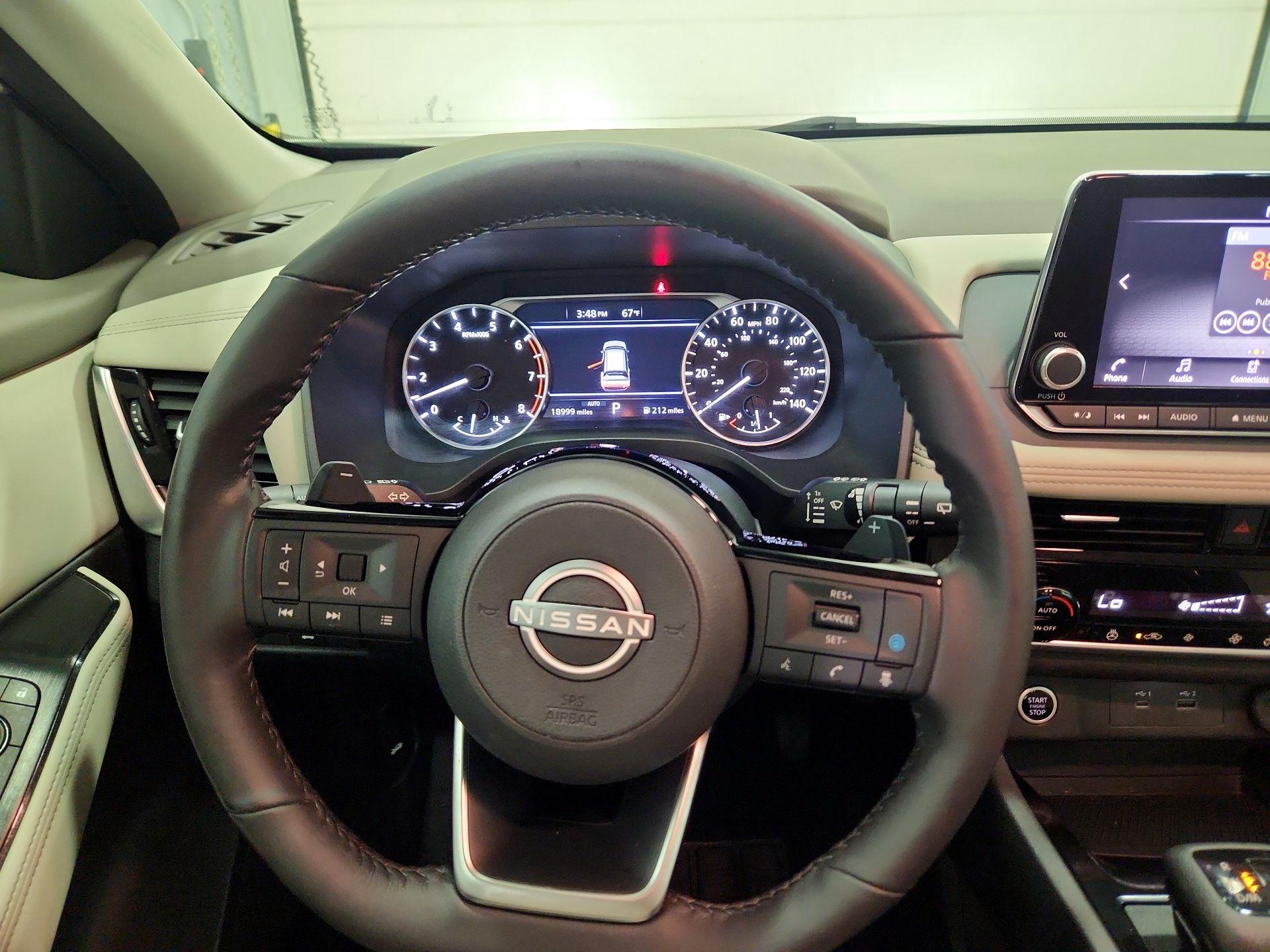 Thumbnail: 2022 Nissan Rogue - 10