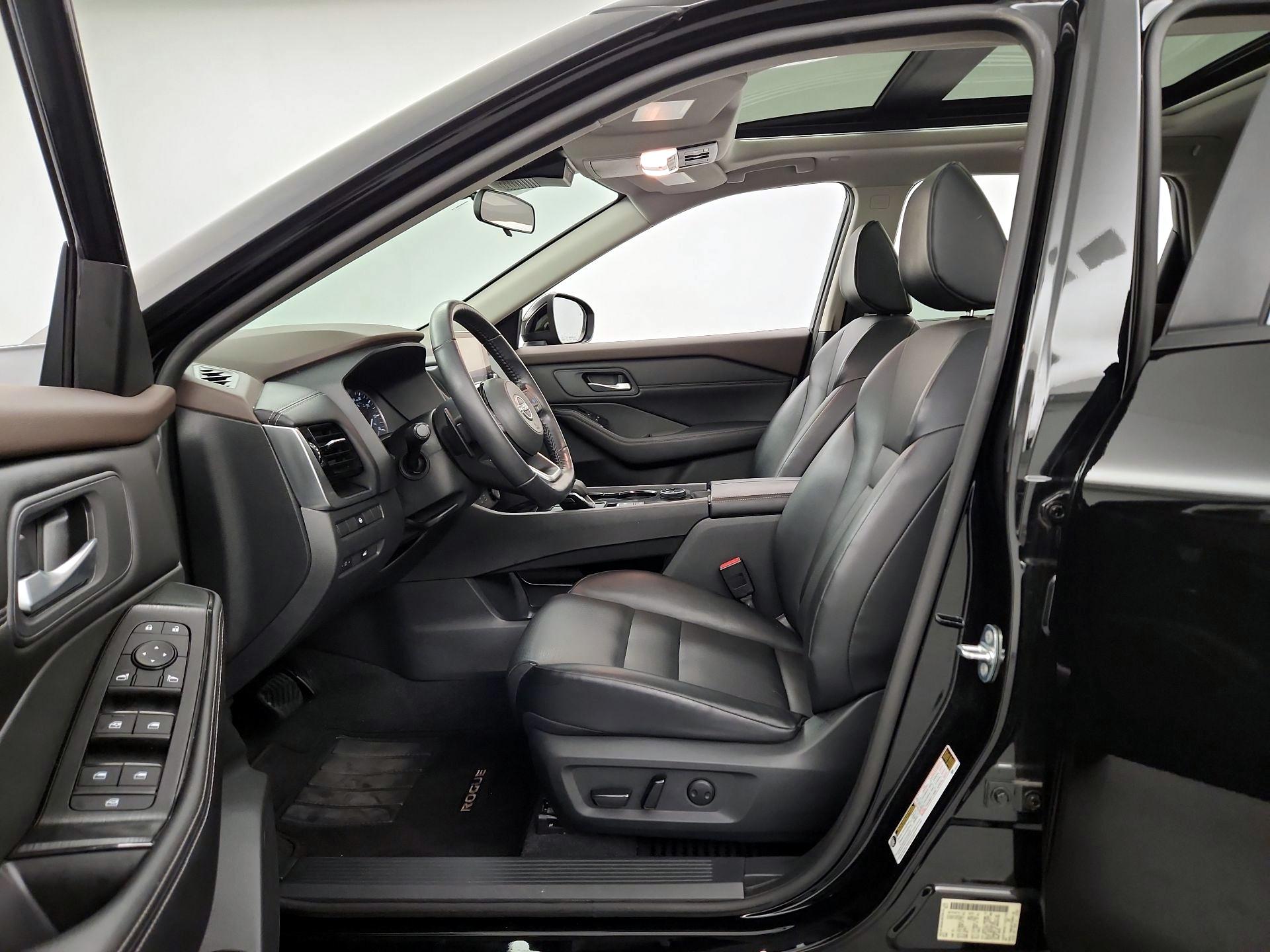 Thumbnail: 2022 Nissan Rogue - 11