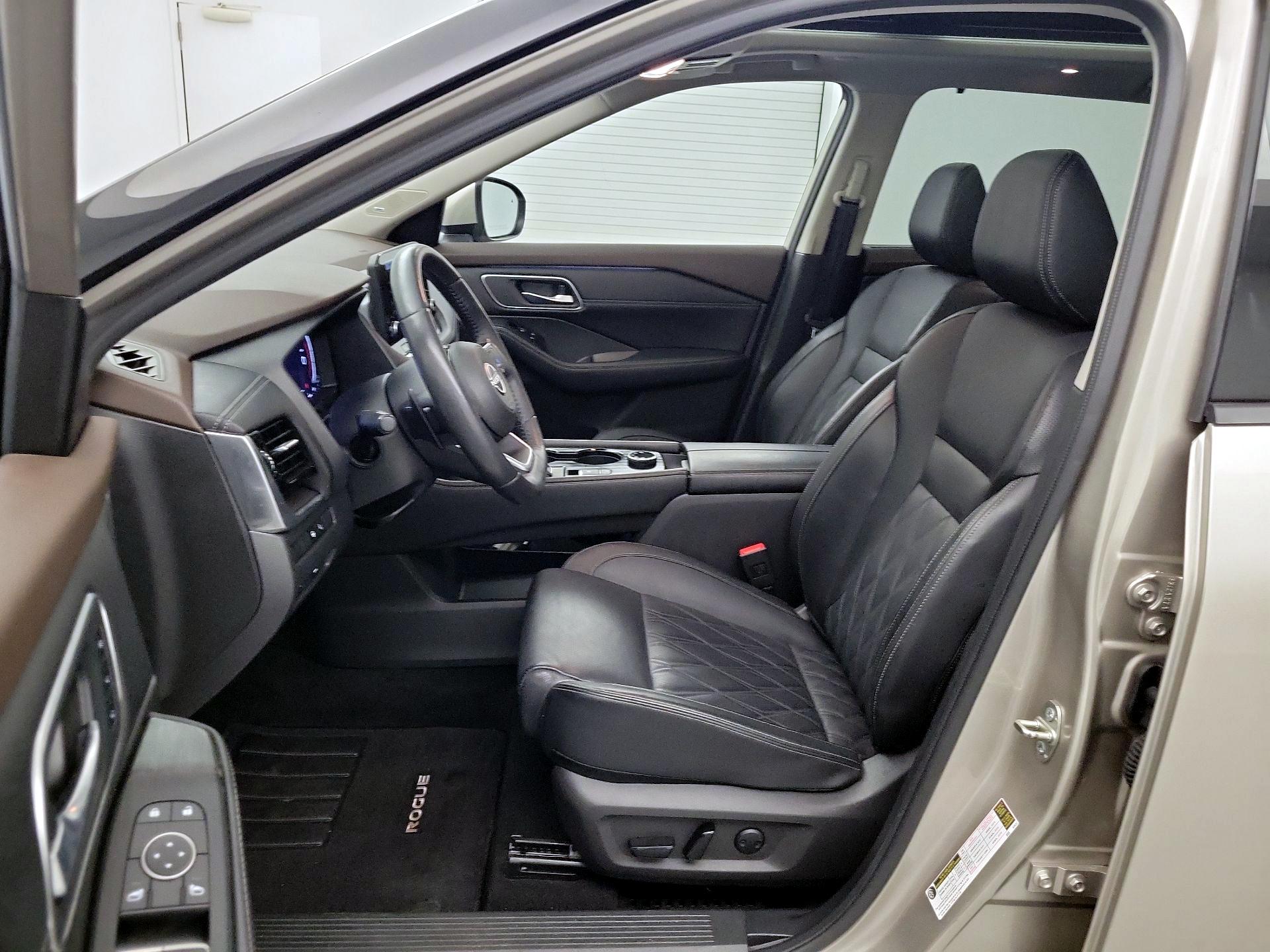 Thumbnail: 2023 Nissan Rogue - 11