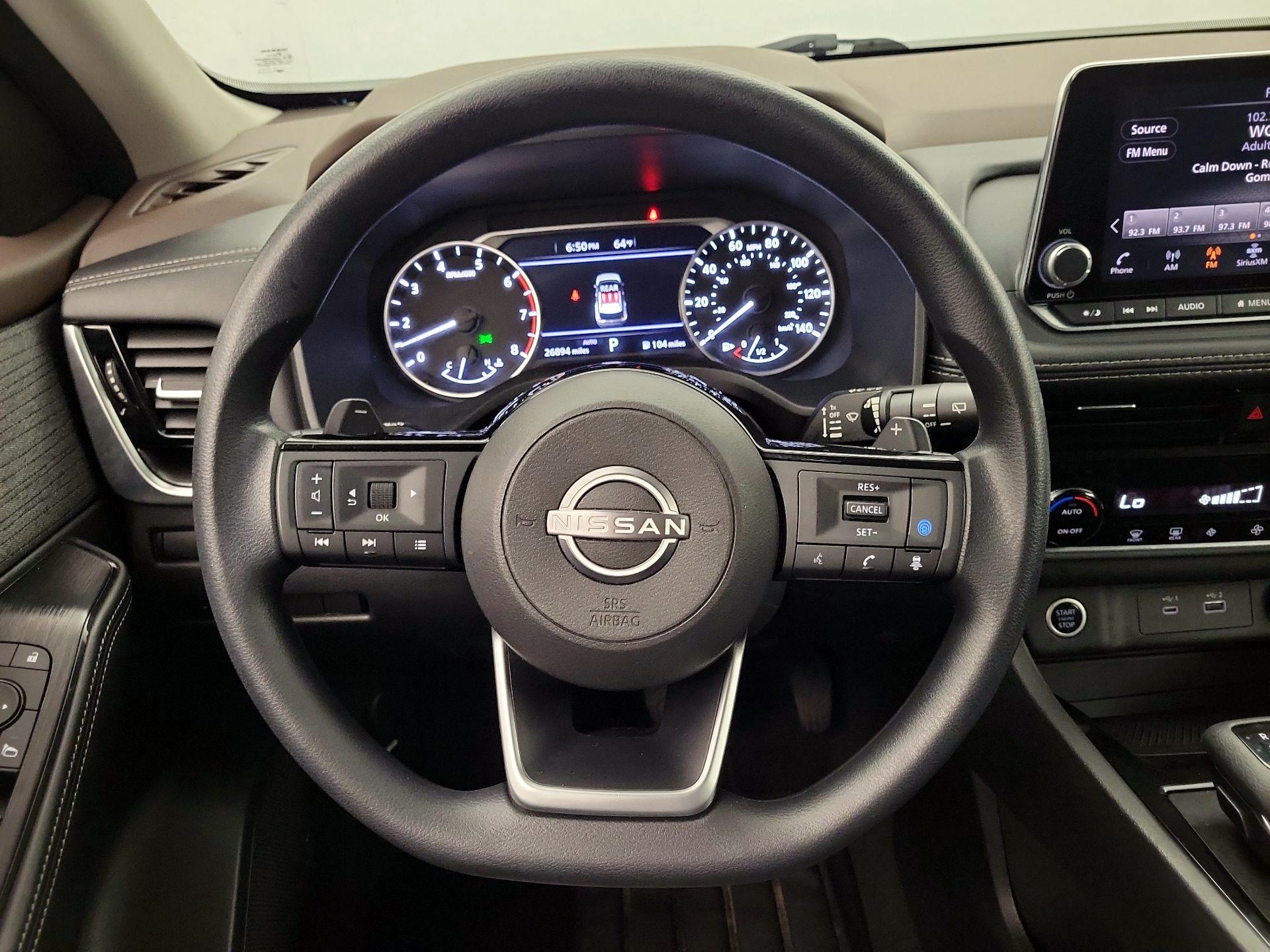 Thumbnail: 2023 Nissan Rogue - 10