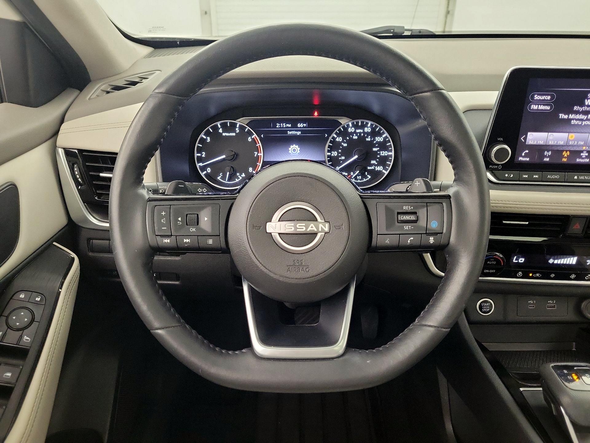 Thumbnail: 2022 Nissan Rogue - 10