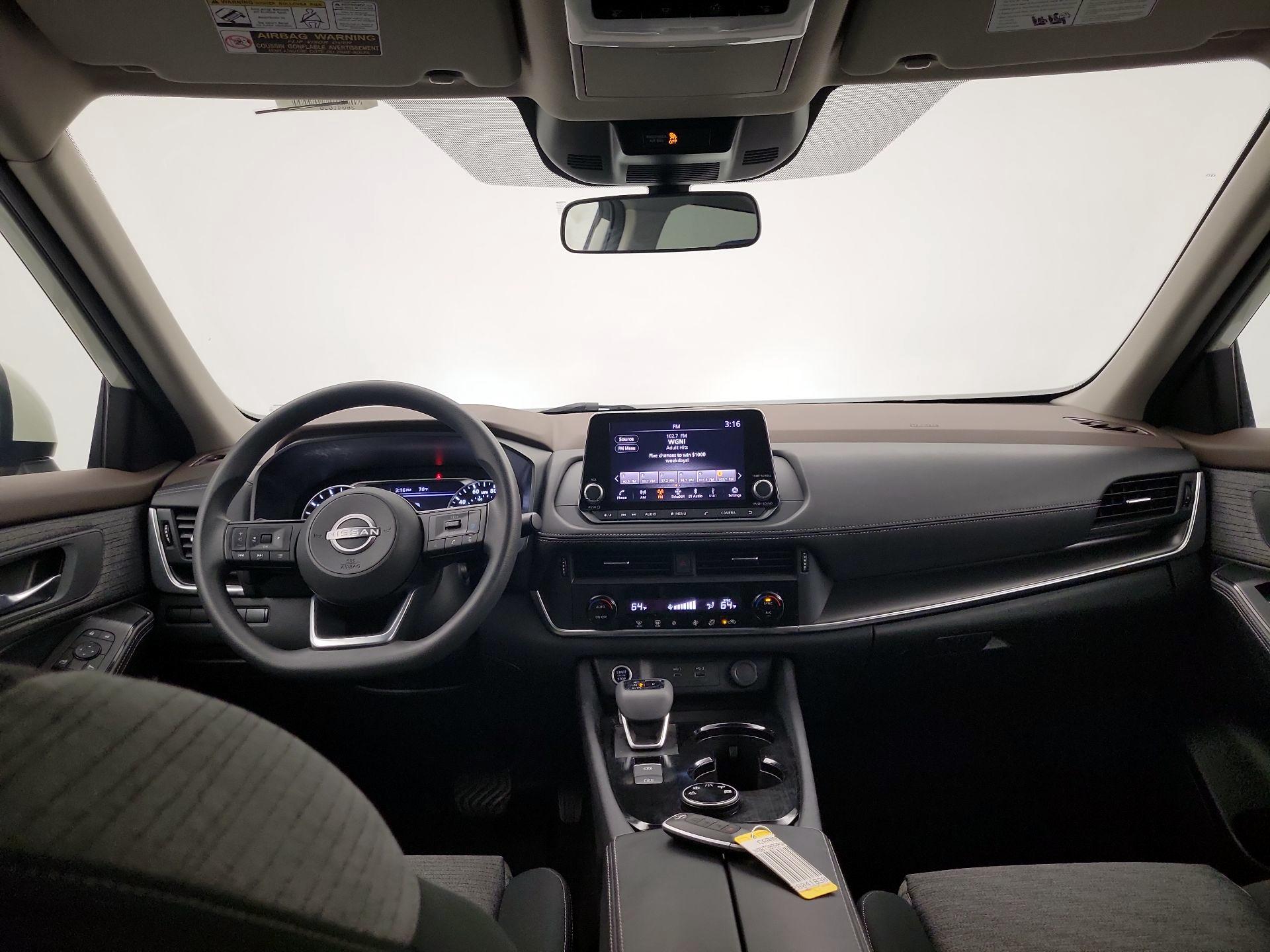 Thumbnail: 2023 Nissan Rogue - 9